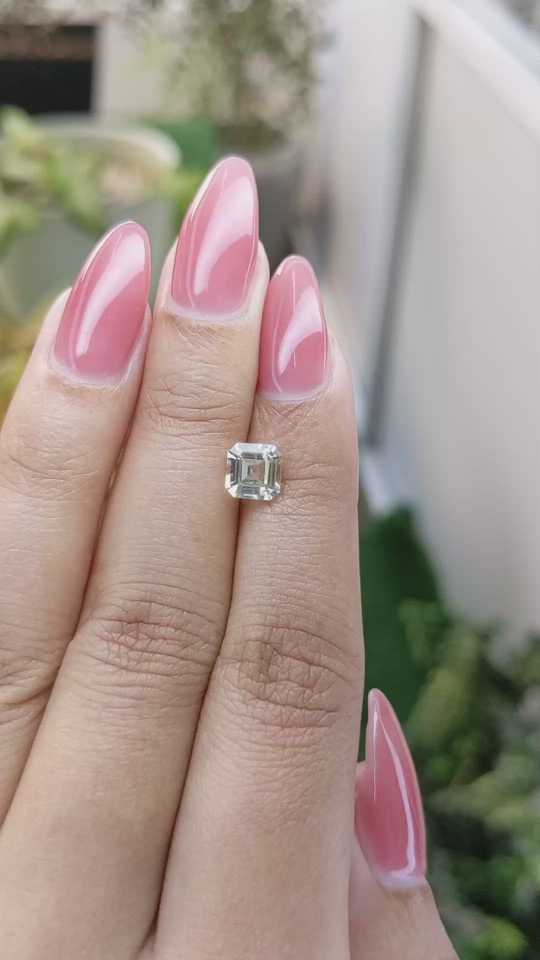 1.25 Ct. Yellow Sapphire from Ceylon (Sri Lanka) Size Video