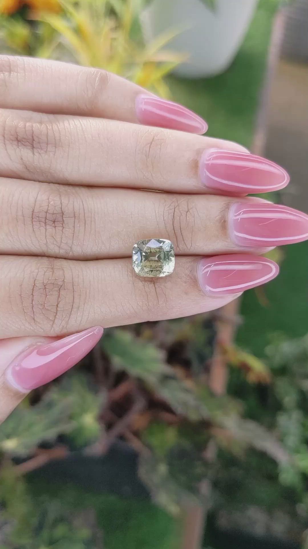3.65 Ct. Yellowish Green Sapphire from Ceylon (Sri Lanka) Size Video