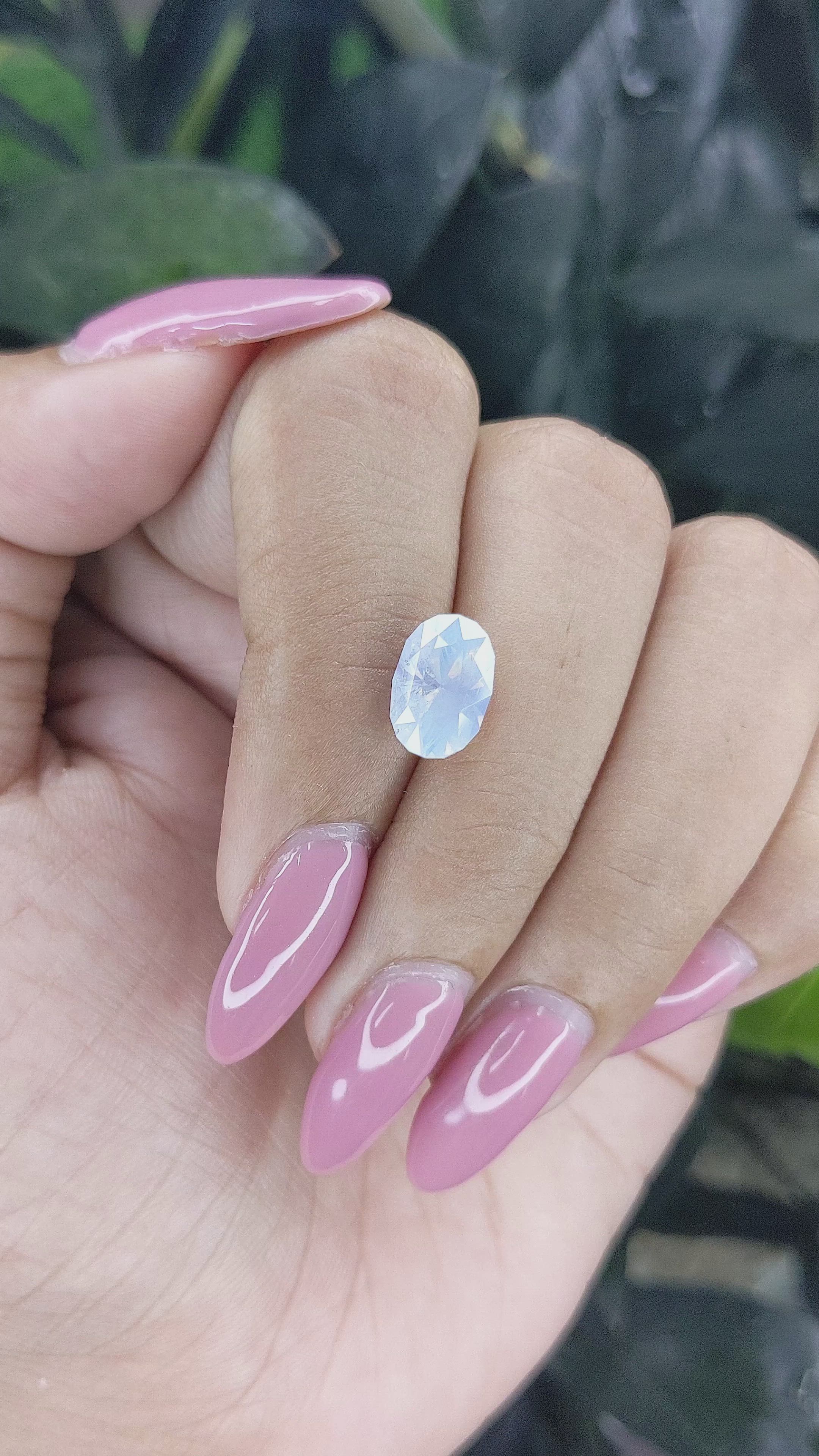 3.10 Ct. White Sapphire from Ceylon (Sri Lanka) Size Video