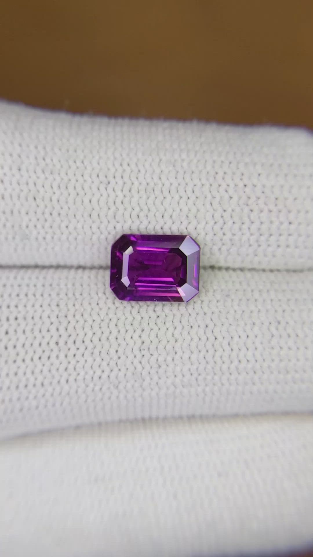 2.02 Ct. Purple Sapphire from Ceylon (Sri Lanka) Size Video
