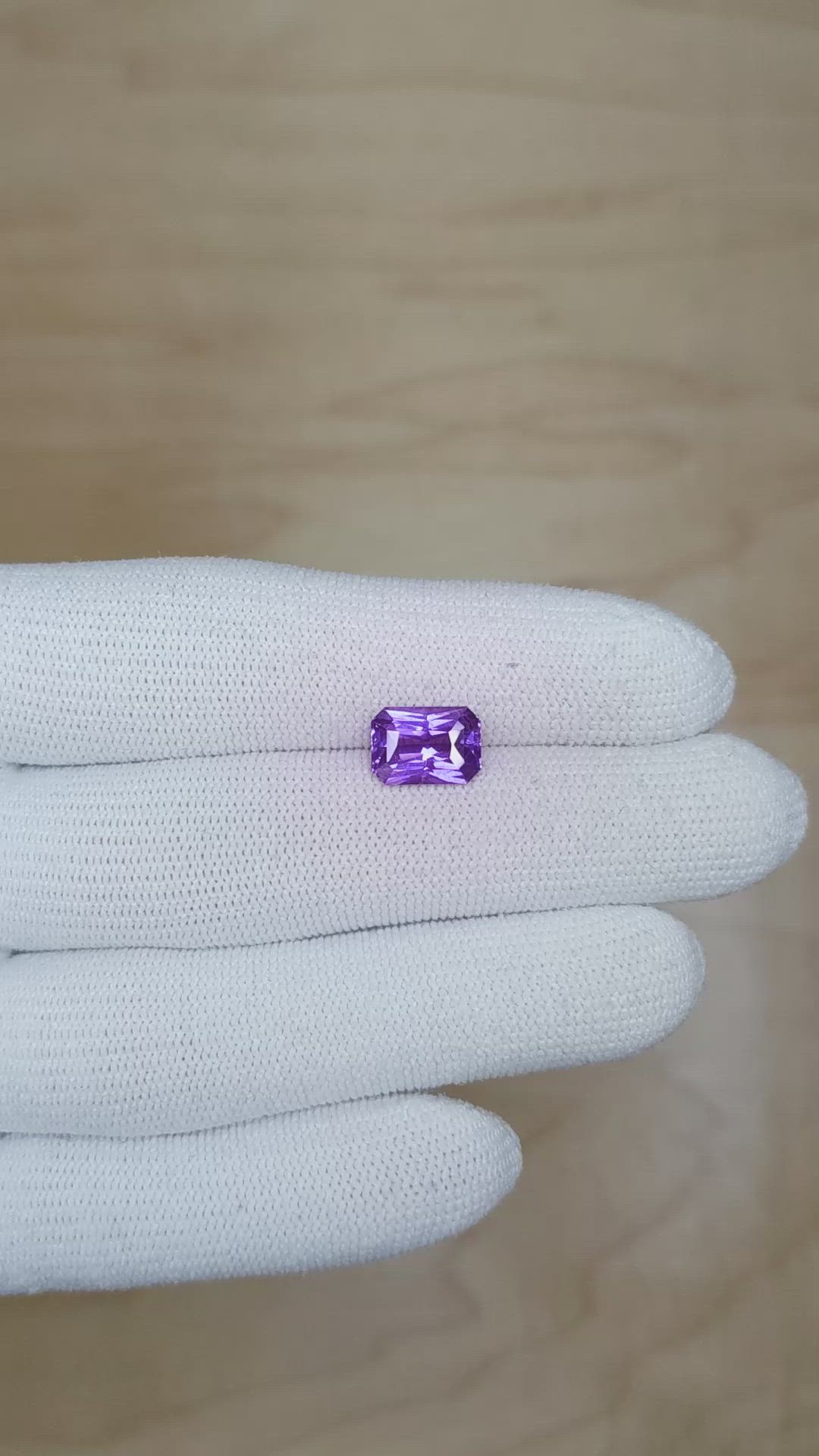 2.98 Ct. Purple Sapphire from Ceylon (Sri Lanka) Size Video
