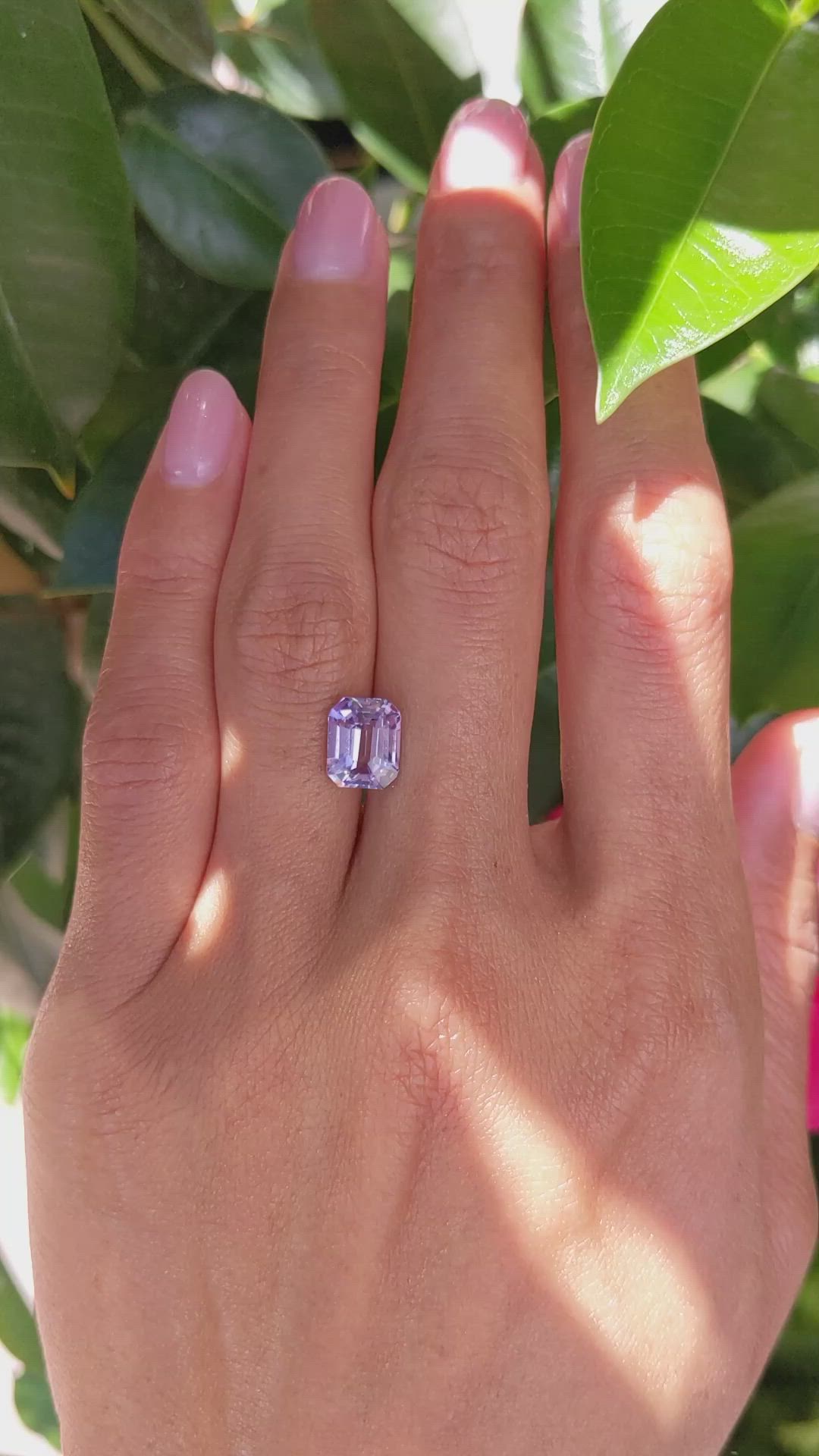 3.22 Ct. Purple Sapphire from Ceylon (Sri Lanka) Size Video