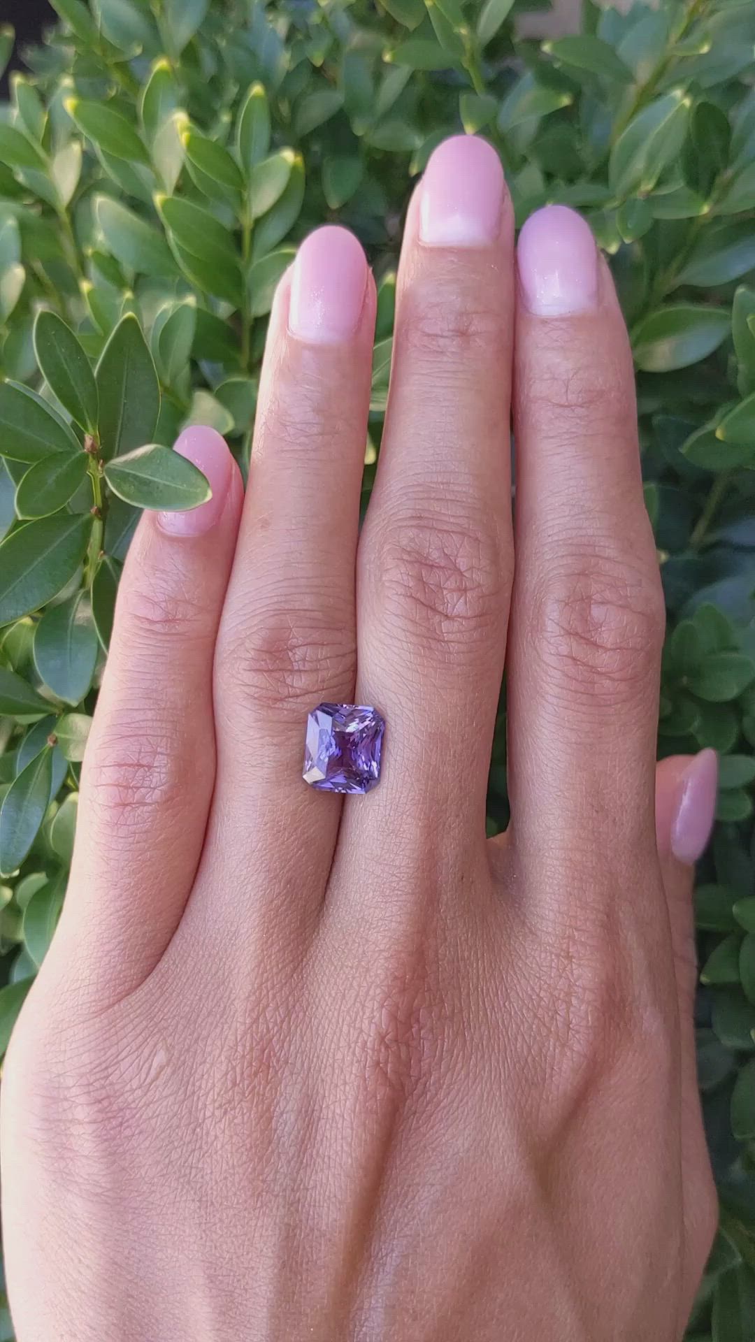 4.08 Ct. Purple Sapphire from Ceylon (Sri Lanka) Size Video