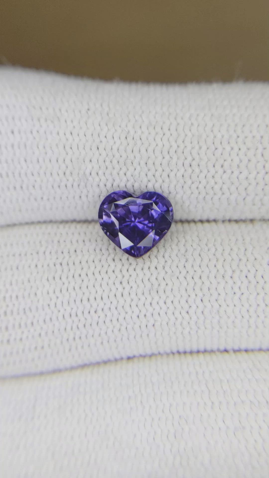 2.14 Ct. Purple Sapphire from Ceylon (Sri Lanka) Size Video