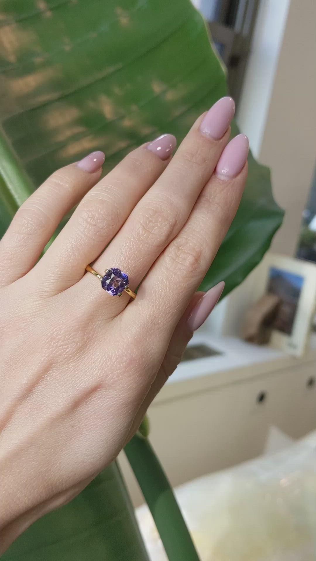 2.51 Ct. Purple Sapphire from Ceylon (Sri Lanka) Size Video