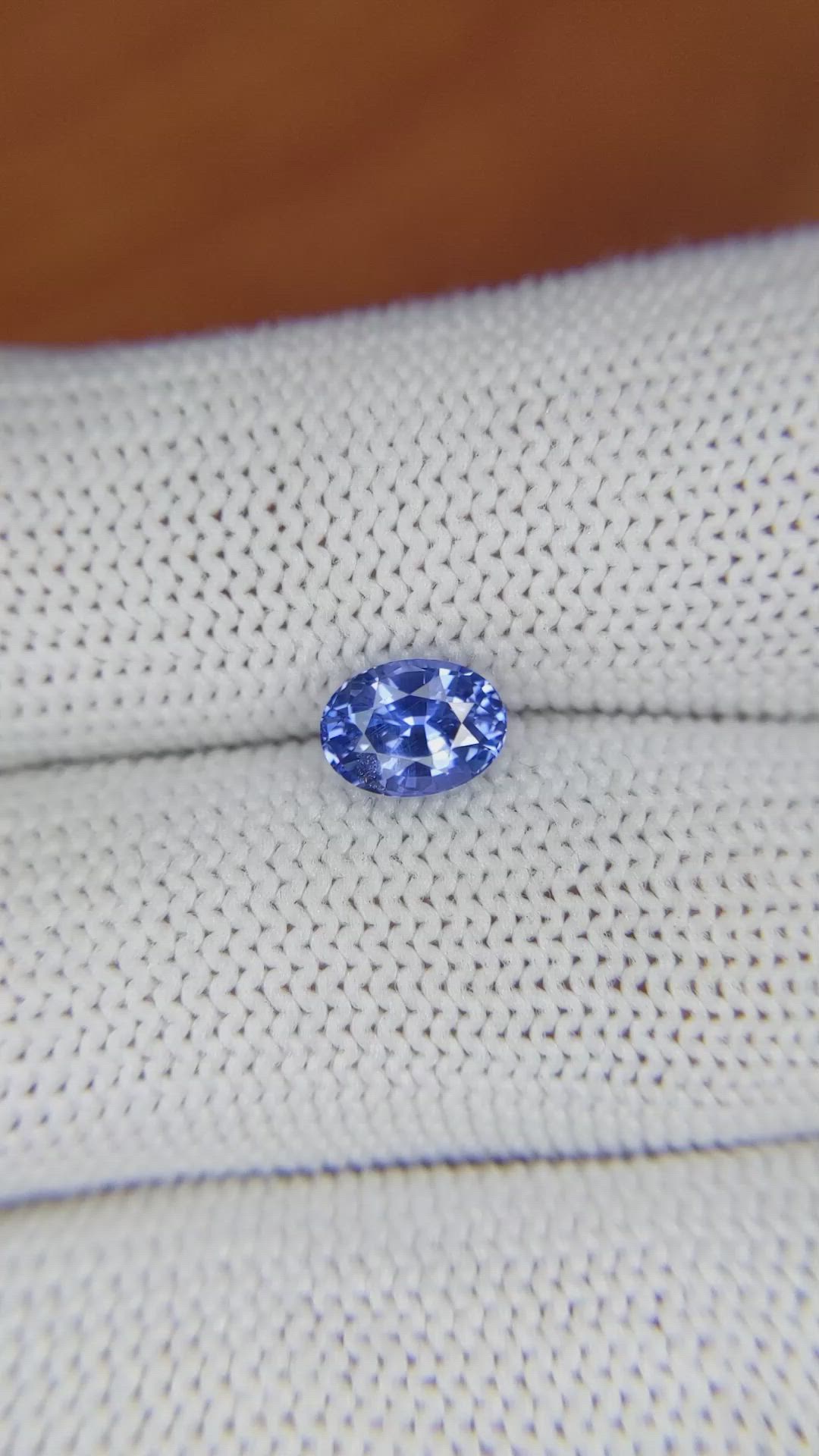 1.24 Ct. Blue Sapphire from Ceylon (Sri Lanka) Size Video