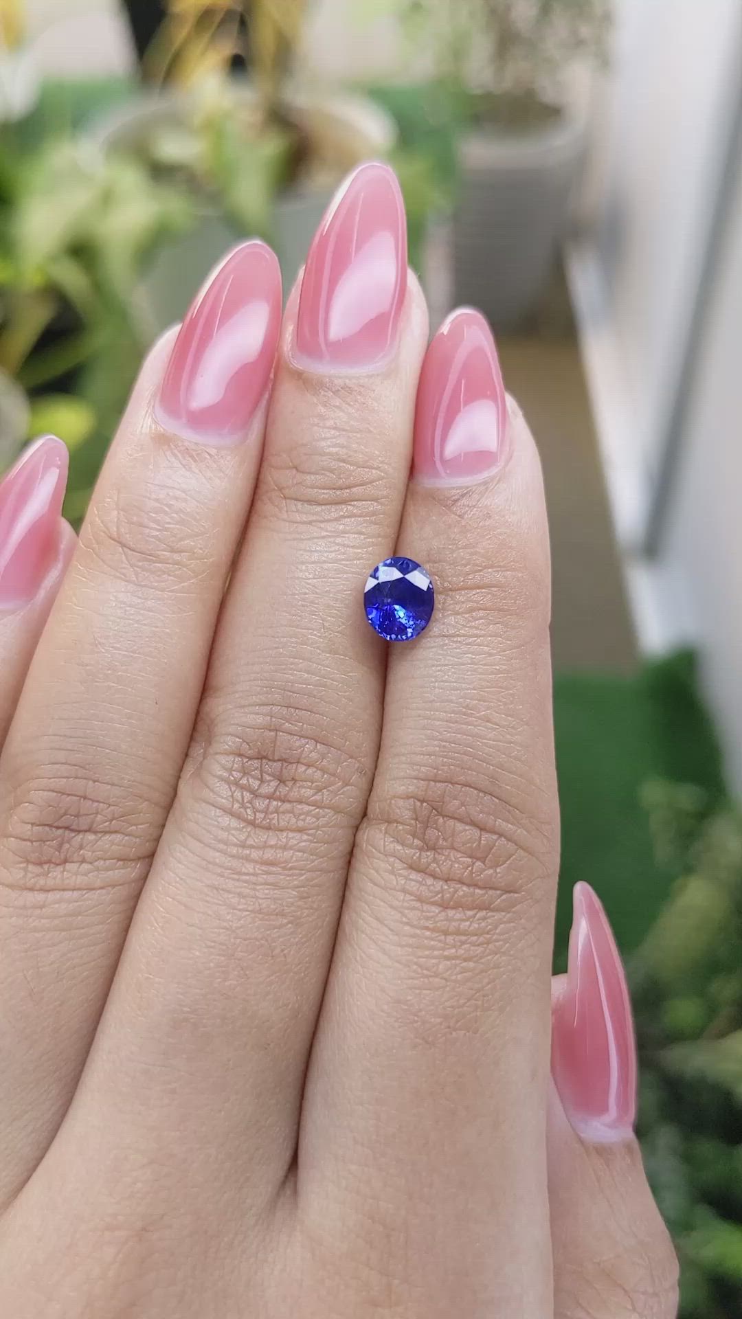 1.79 Ct. Blue Sapphire from Ceylon (Sri Lanka) Size Video