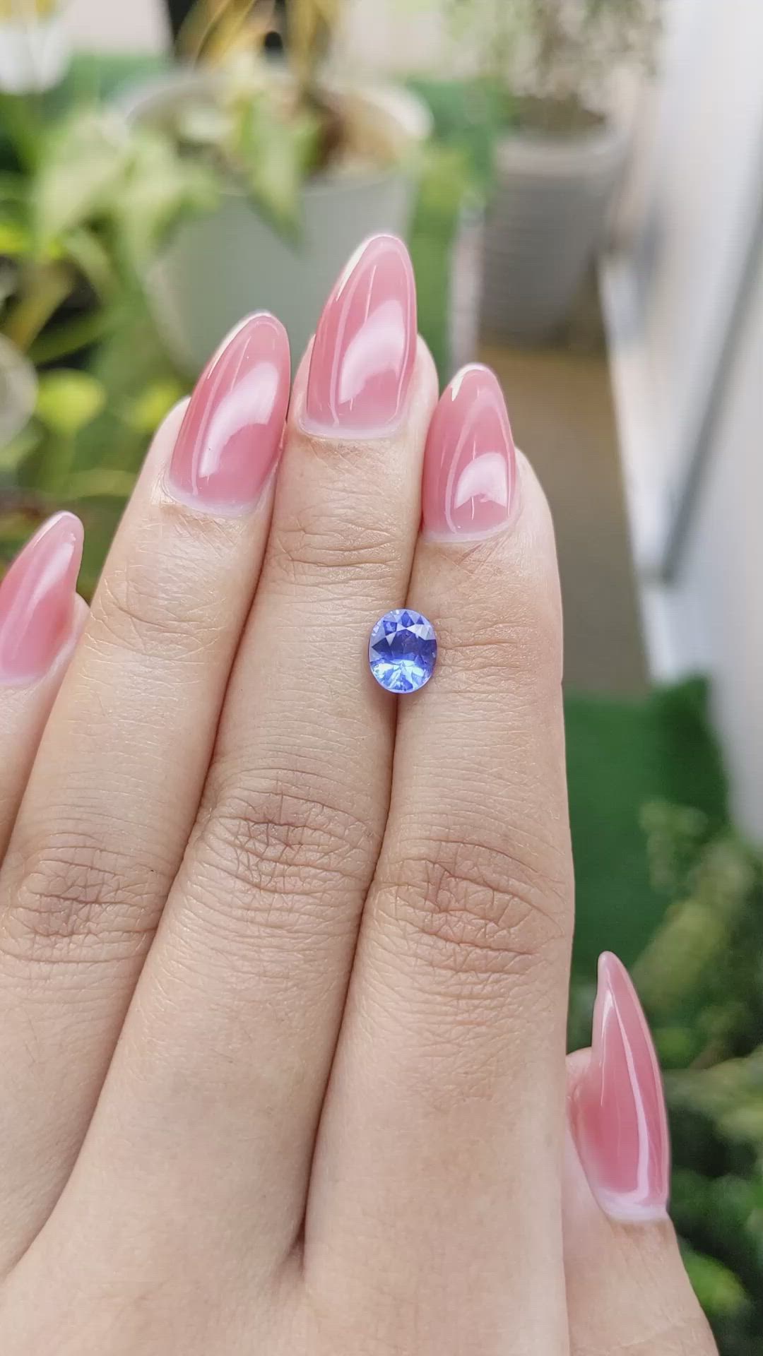 1.37 Ct. Blue Sapphire from Ceylon (Sri Lanka) Size Video