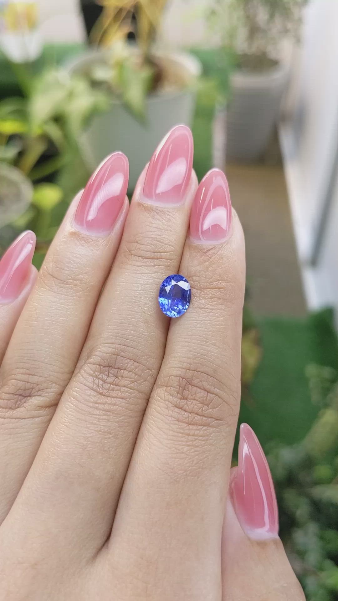 1.79 Ct. Blue Sapphire from Ceylon (Sri Lanka) Size Video