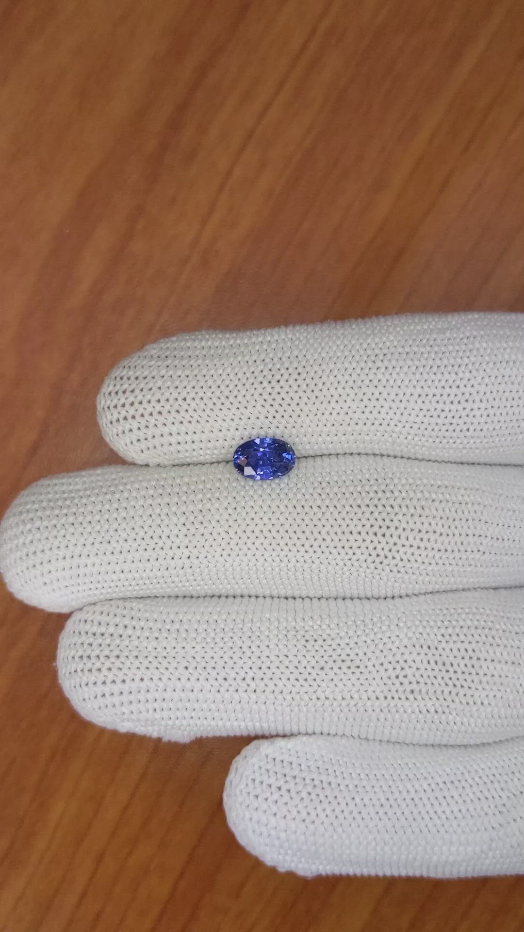 1.48 Ct. Blue Sapphire from Ceylon (Sri Lanka) Size Video