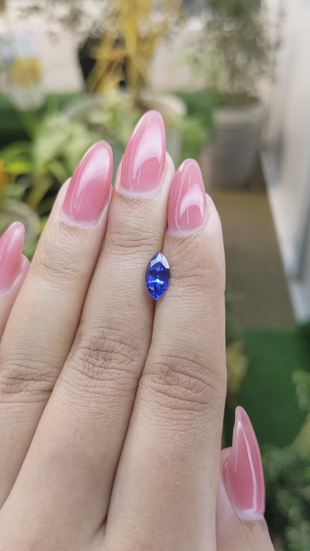 1.53 Ct. Blue Sapphire from Ceylon (Sri Lanka) Size Video