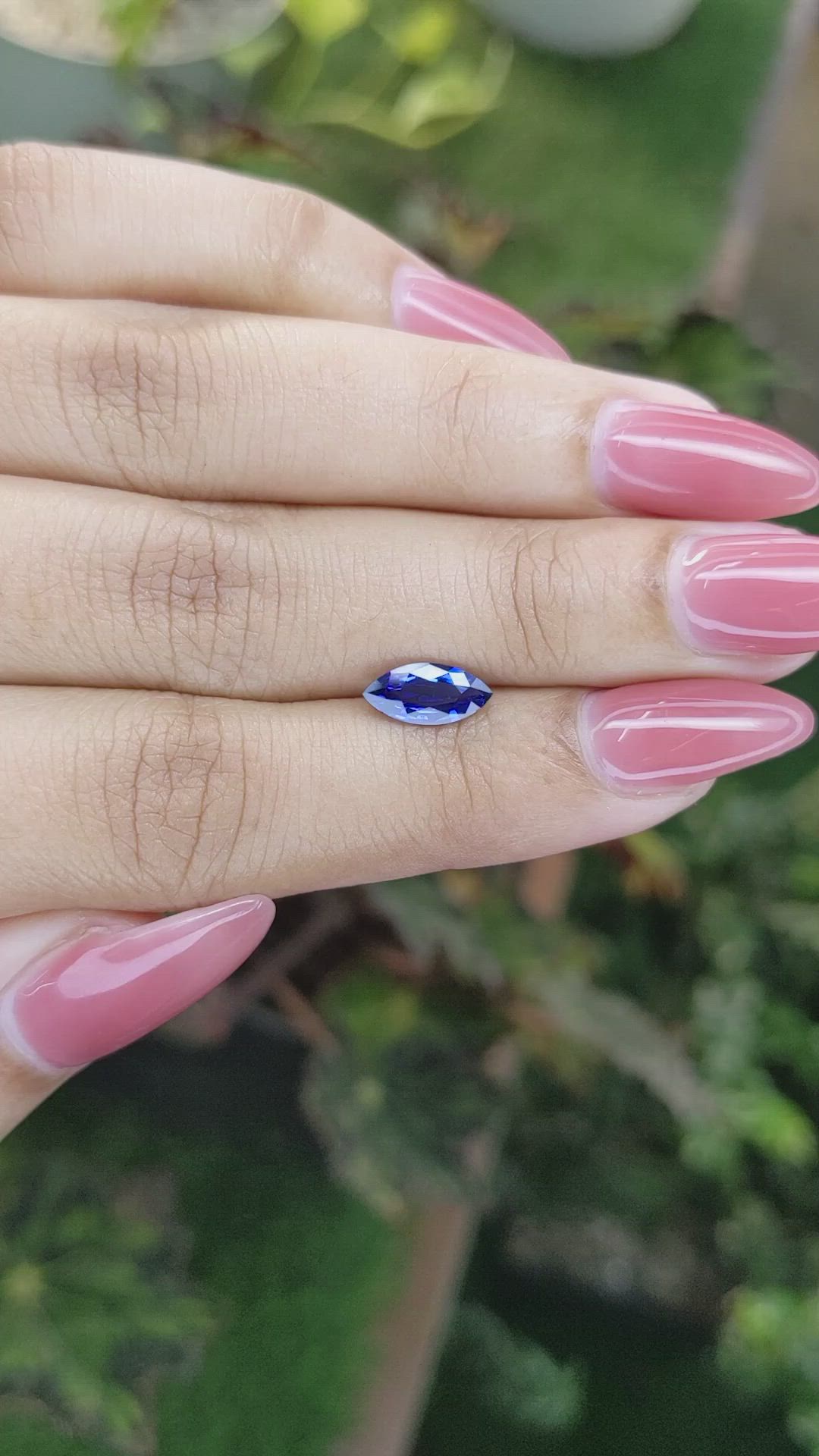 1.07 Ct. Blue Sapphire from Ceylon (Sri Lanka) Size Video
