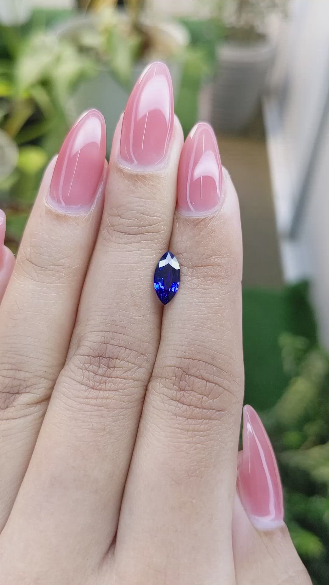 1.07 Ct. Blue Sapphire from Ceylon (Sri Lanka) Size Video