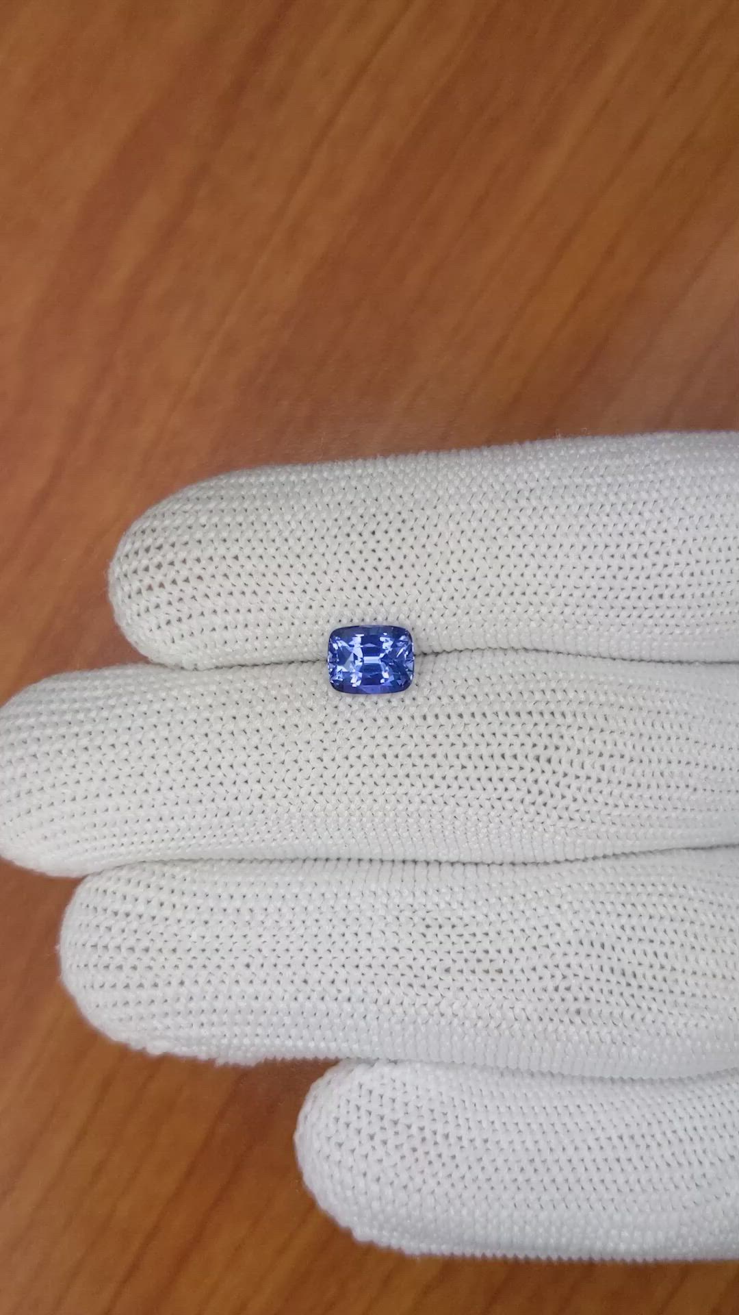 1.52 Ct. Blue Sapphire from Ceylon (Sri Lanka) Size Video