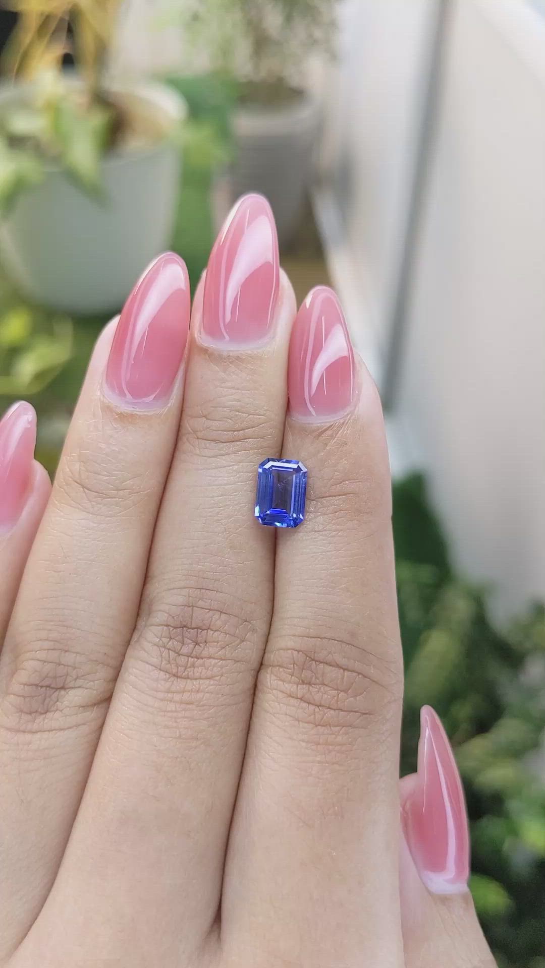 1.56 Ct. Blue Sapphire from Ceylon (Sri Lanka) Size Video