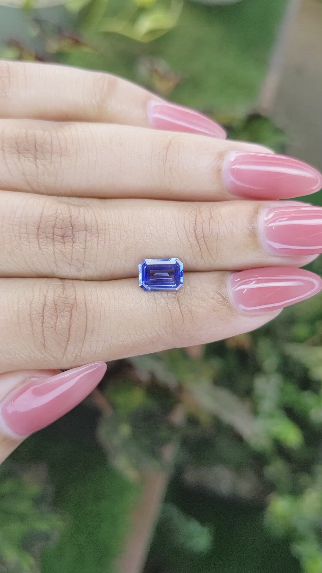 1.56 Ct. Blue Sapphire from Ceylon (Sri Lanka) Size Video