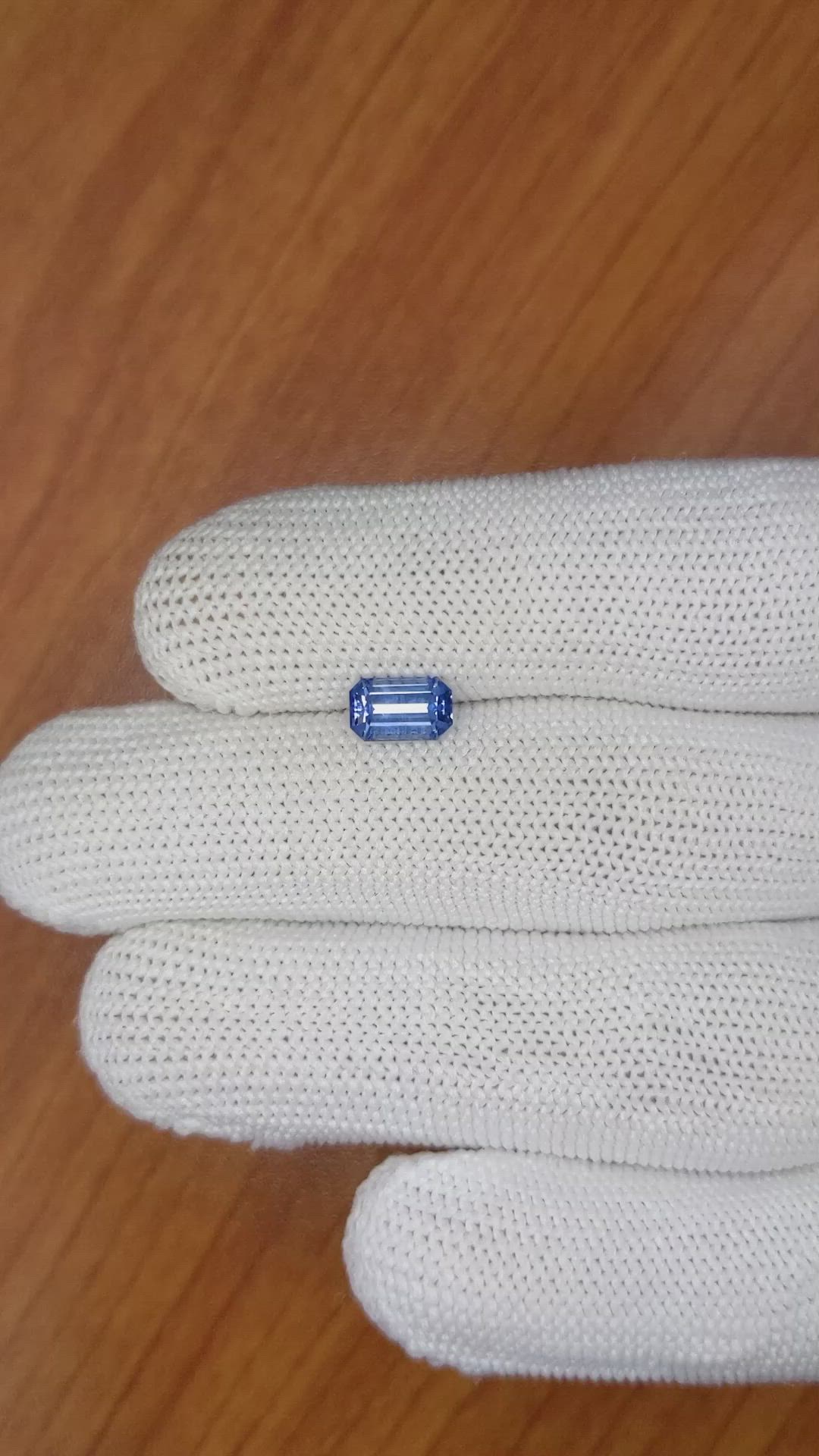 1.26 Ct. Blue Sapphire from Ceylon (Sri Lanka) Size Video