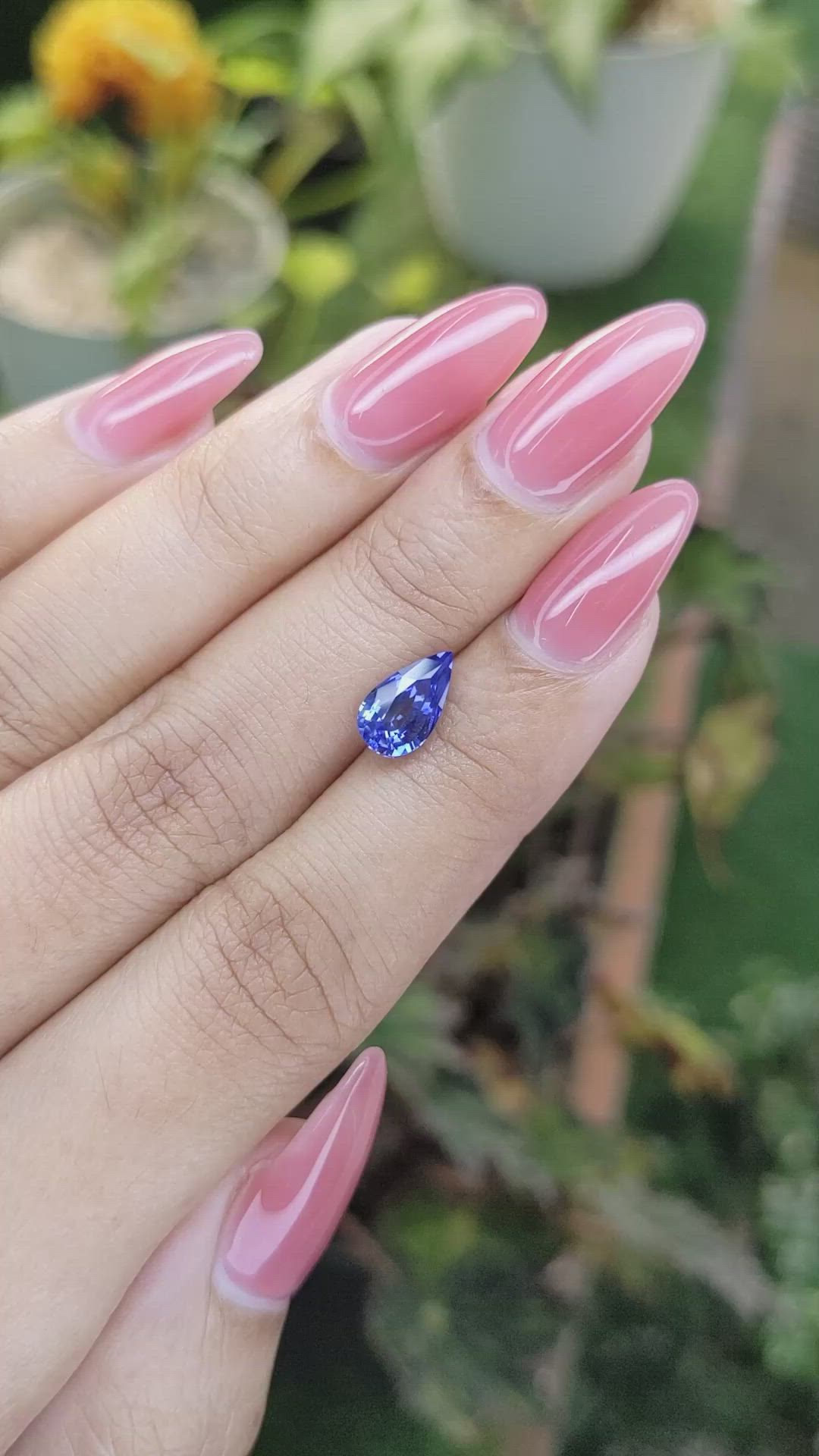 1.86 Ct. Blue Sapphire from Ceylon (Sri Lanka) Size Video