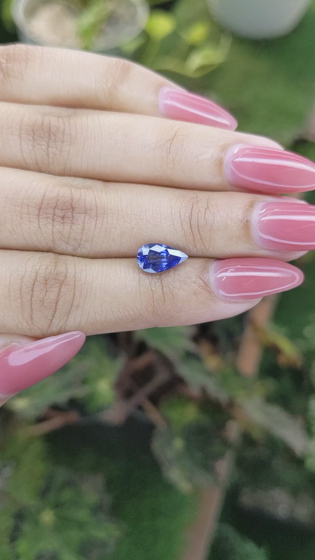 1.86 Ct. Blue Sapphire from Ceylon (Sri Lanka) Size Video
