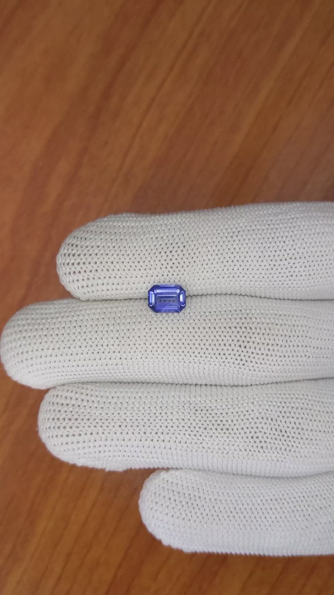 1.08 Ct. Blue Sapphire from Ceylon (Sri Lanka) Size Video