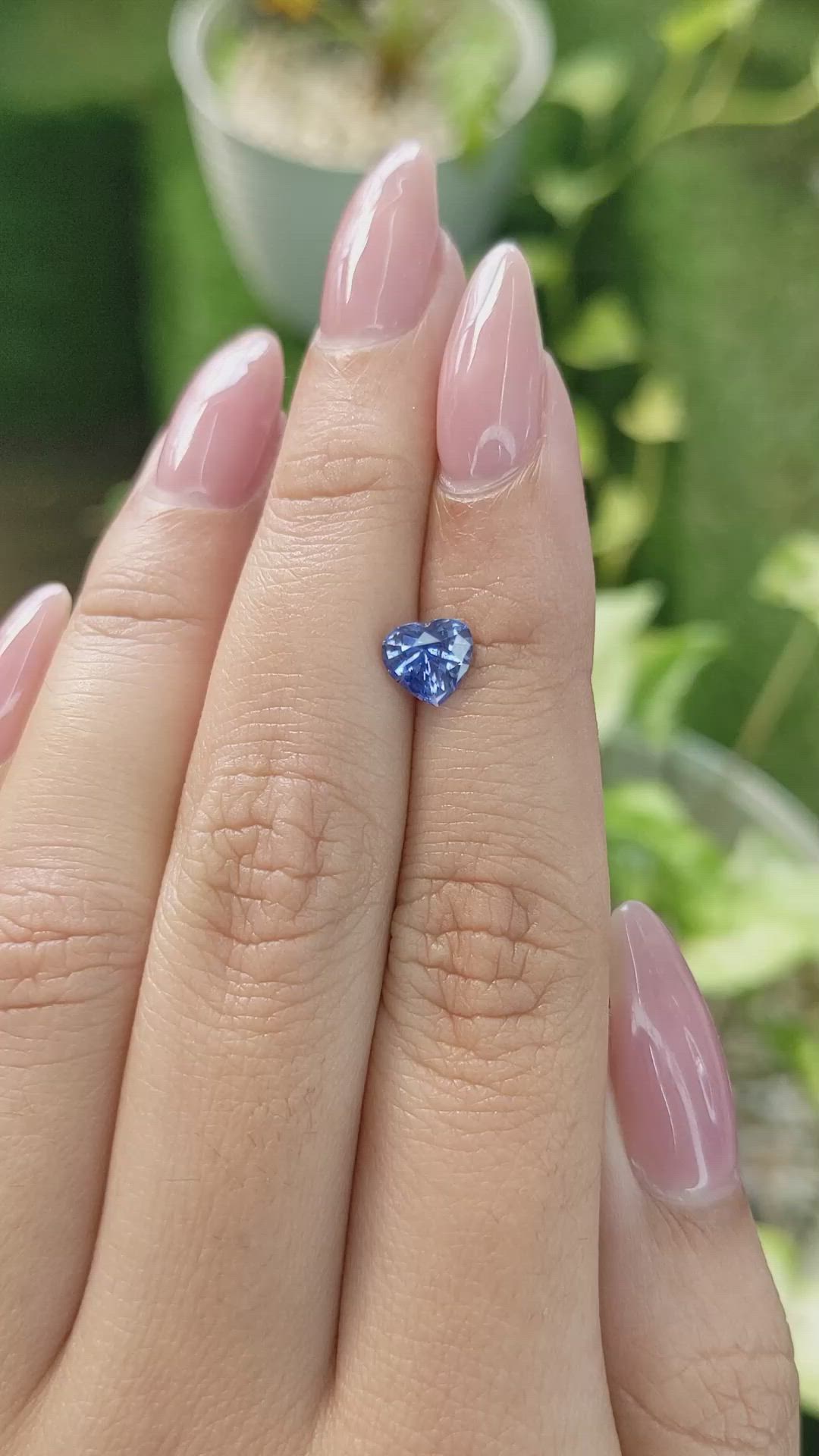 1.23 Ct. Blue Sapphire from Ceylon (Sri Lanka) Size Video