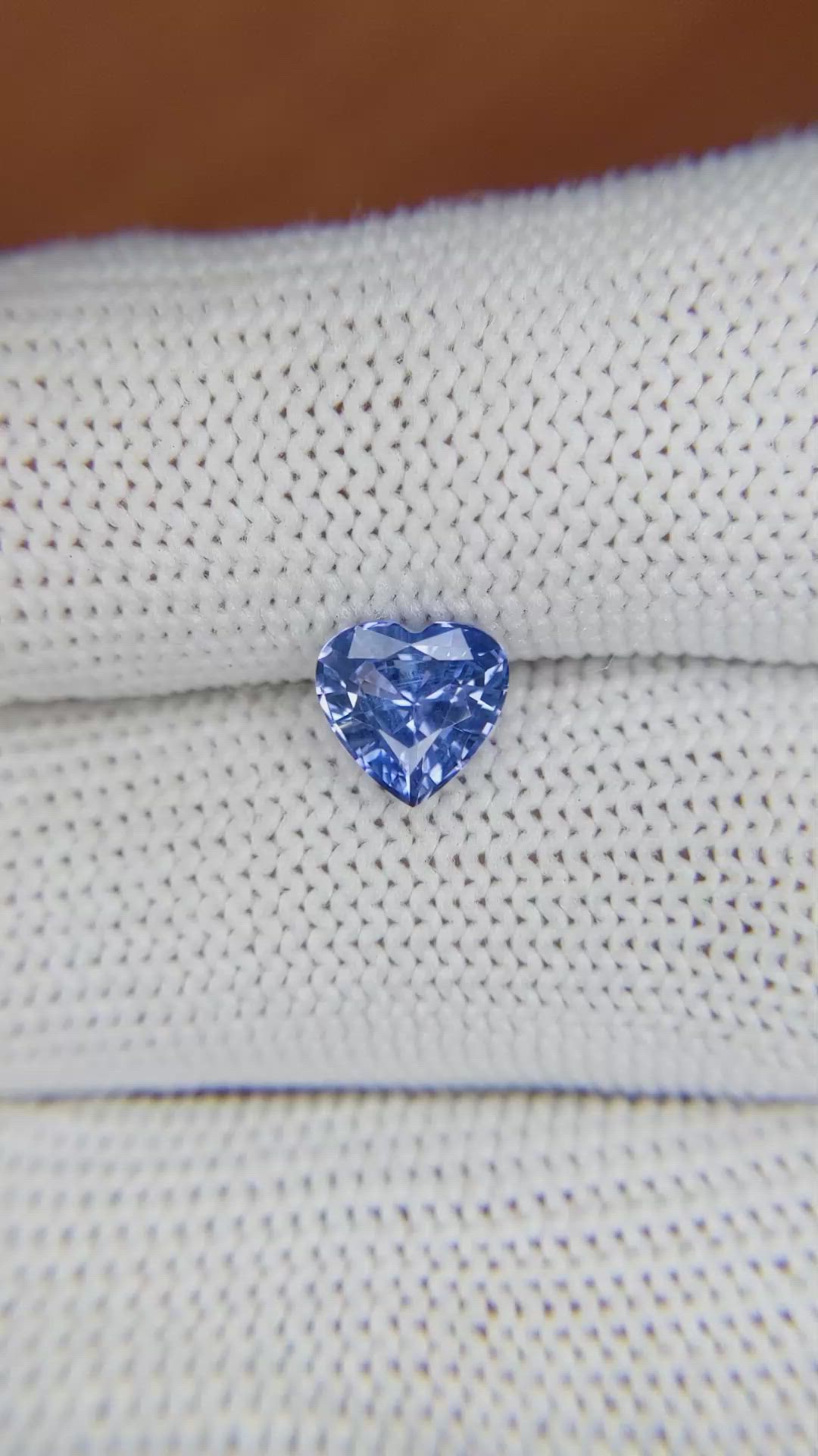 1.52 Ct. Blue Sapphire from Ceylon (Sri Lanka) Size Video