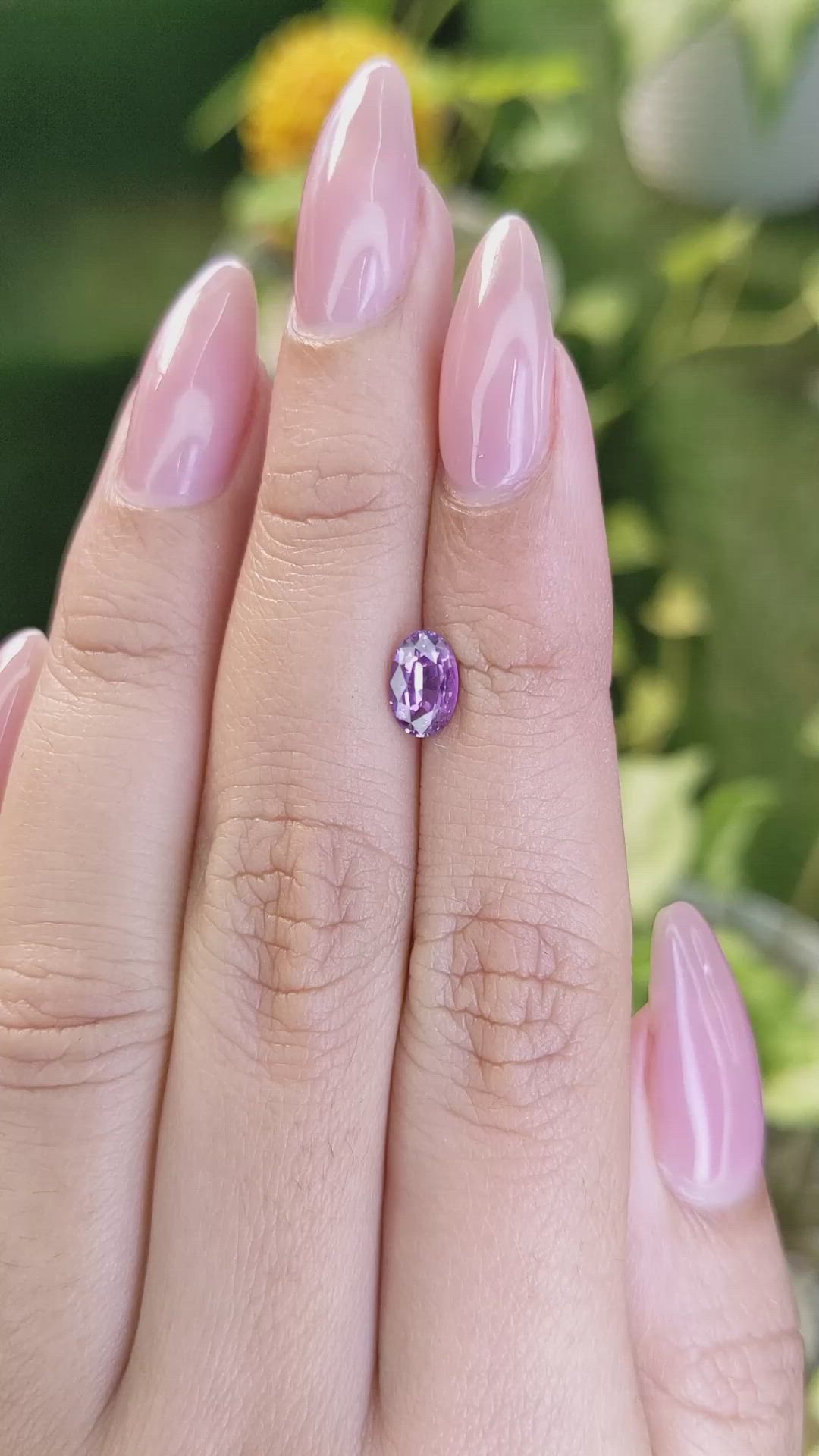 1.04 Ct. Pinkish Purple Sapphire from Ceylon (Sri Lanka) Size Video
