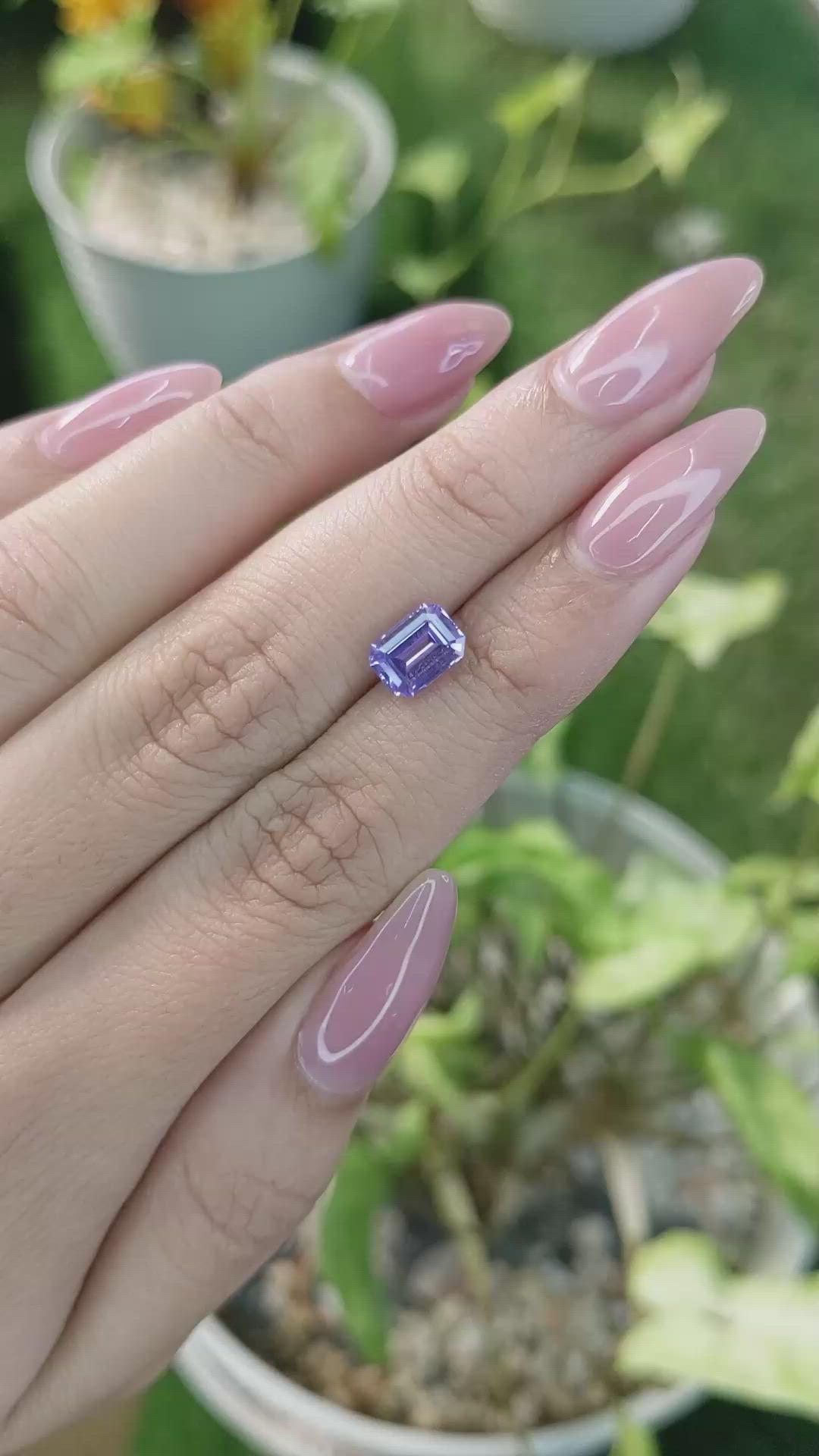 1.72 Ct. Violet Sapphire from Ceylon (Sri Lanka) Size Video