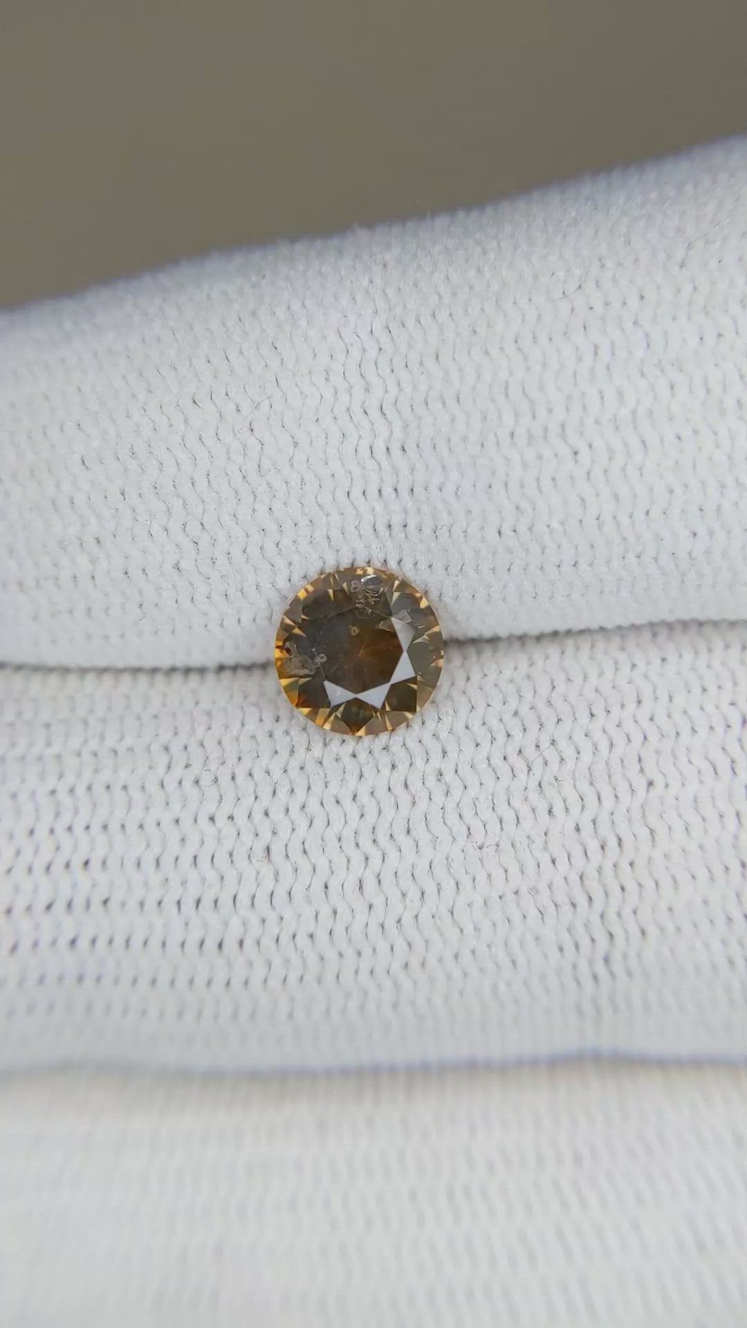 1.27 Ct. Bi Color Sapphire from Montana Size Video