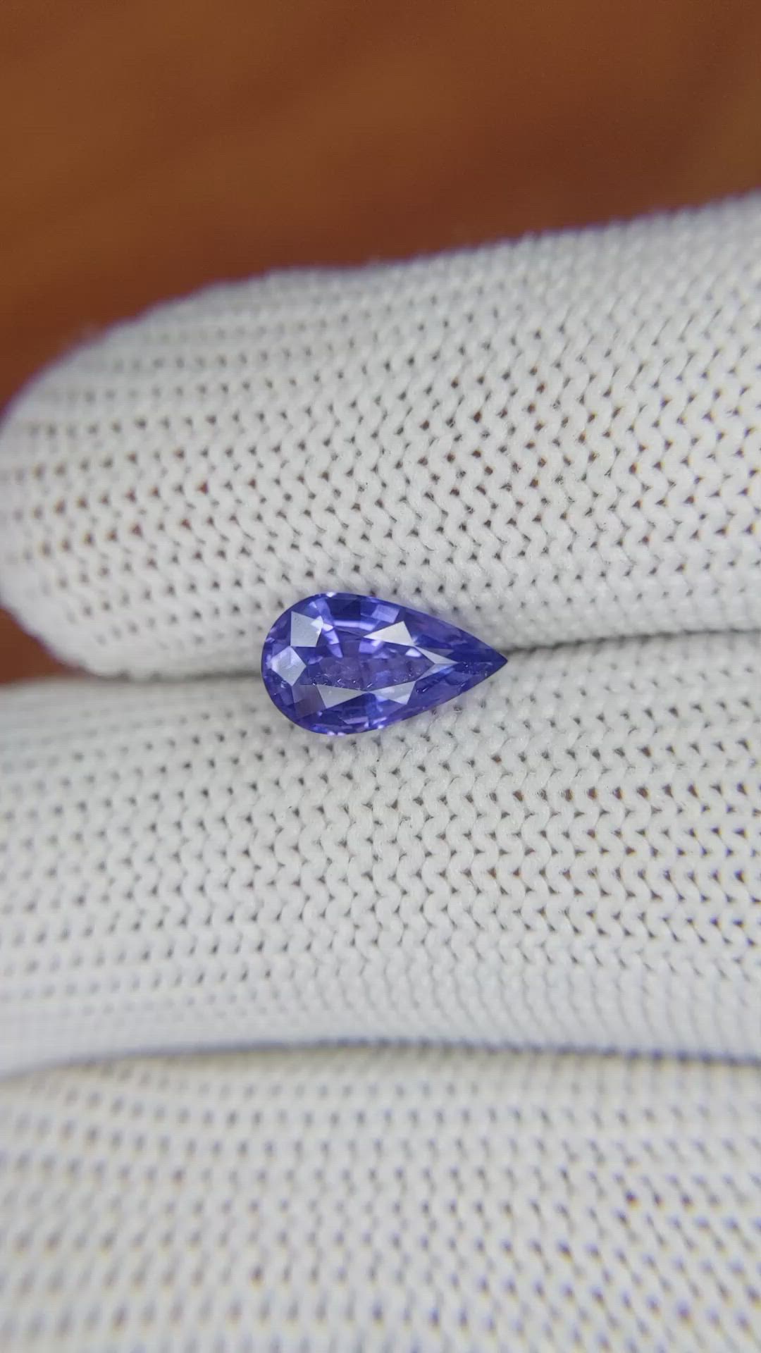 1.75 Ct. Blue Sapphire from Ceylon (Sri Lanka) Size Video
