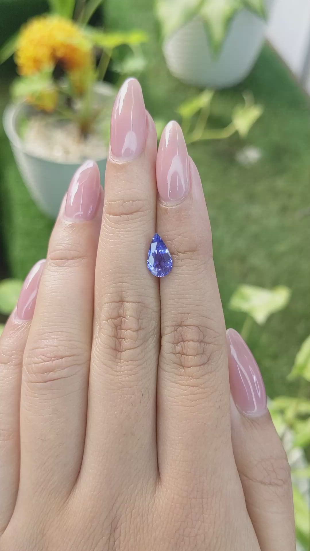 1.75 Ct. Blue Sapphire from Ceylon (Sri Lanka) Size Video