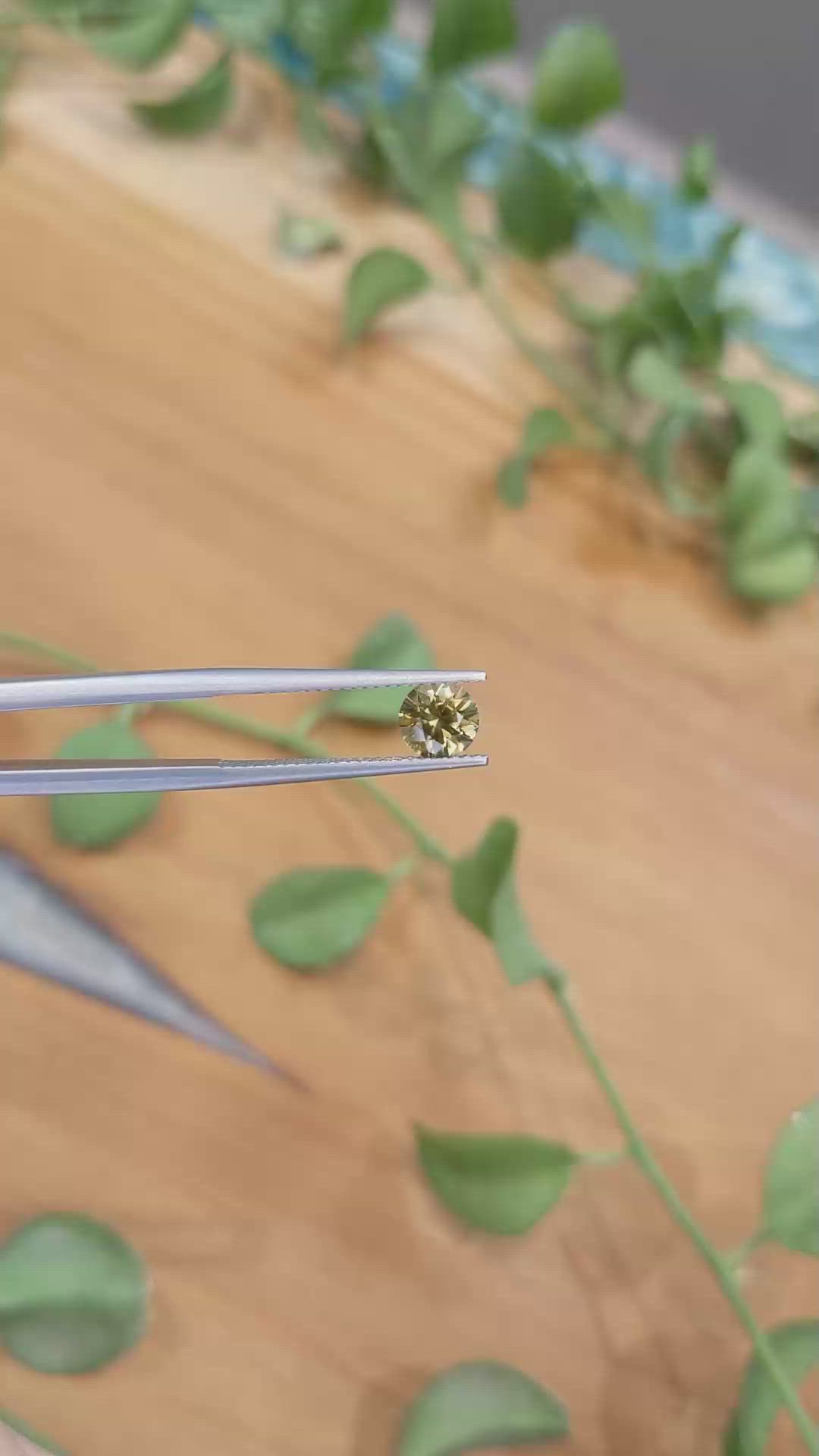 1.05 Ct. Bi Color Sapphire from Montana Size Video