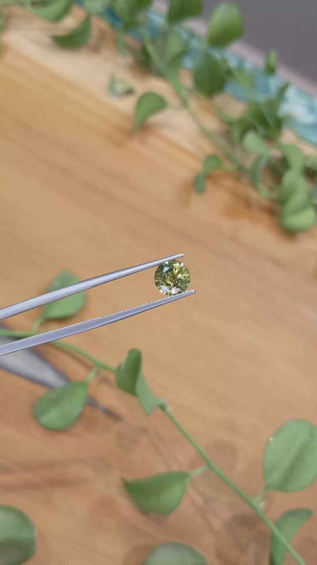 1.96 Ct. Bi Color Sapphire from Montana Size Video