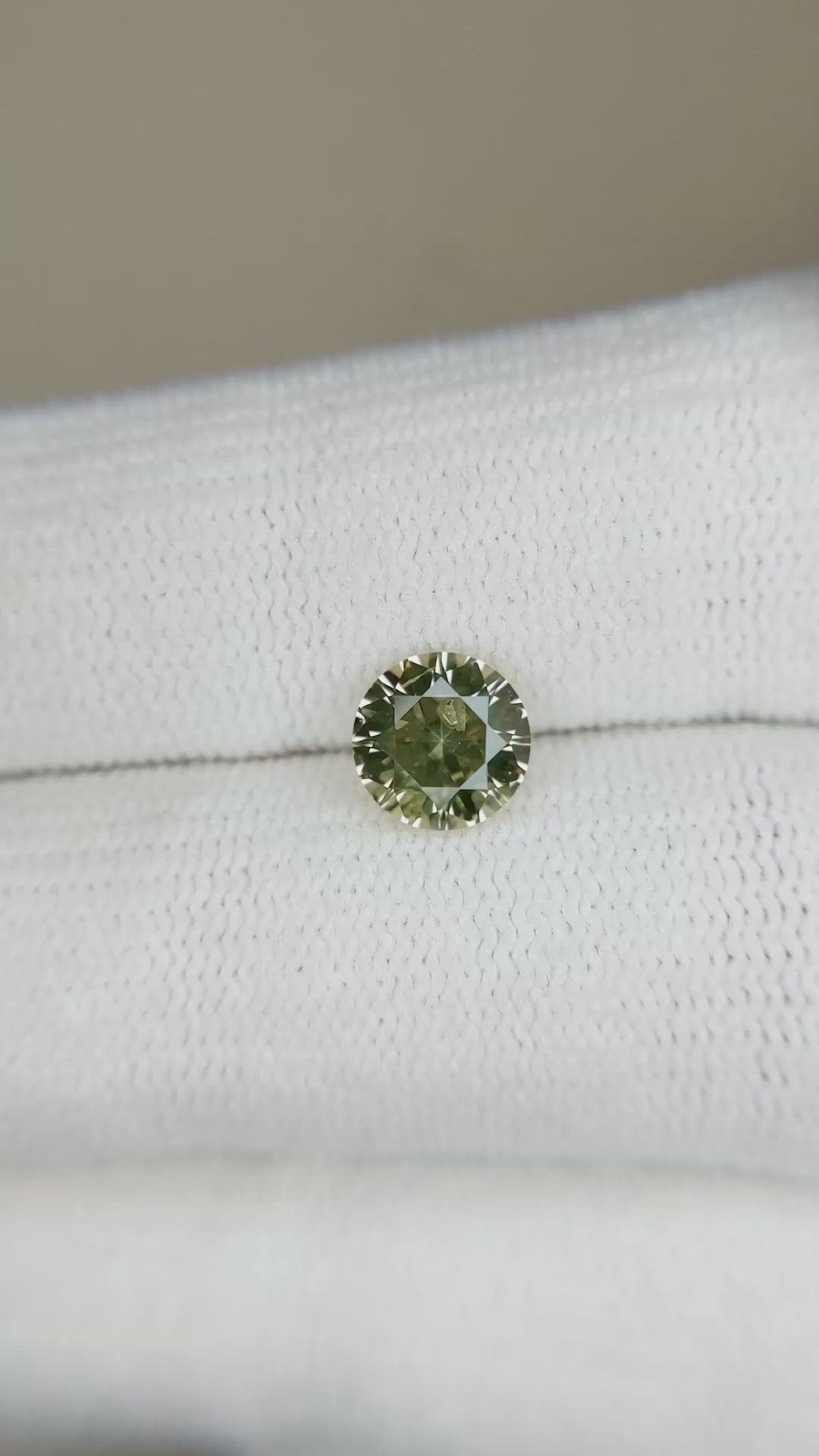 1.32 Ct. Greenish Yellow Sapphire from Montana Size Video