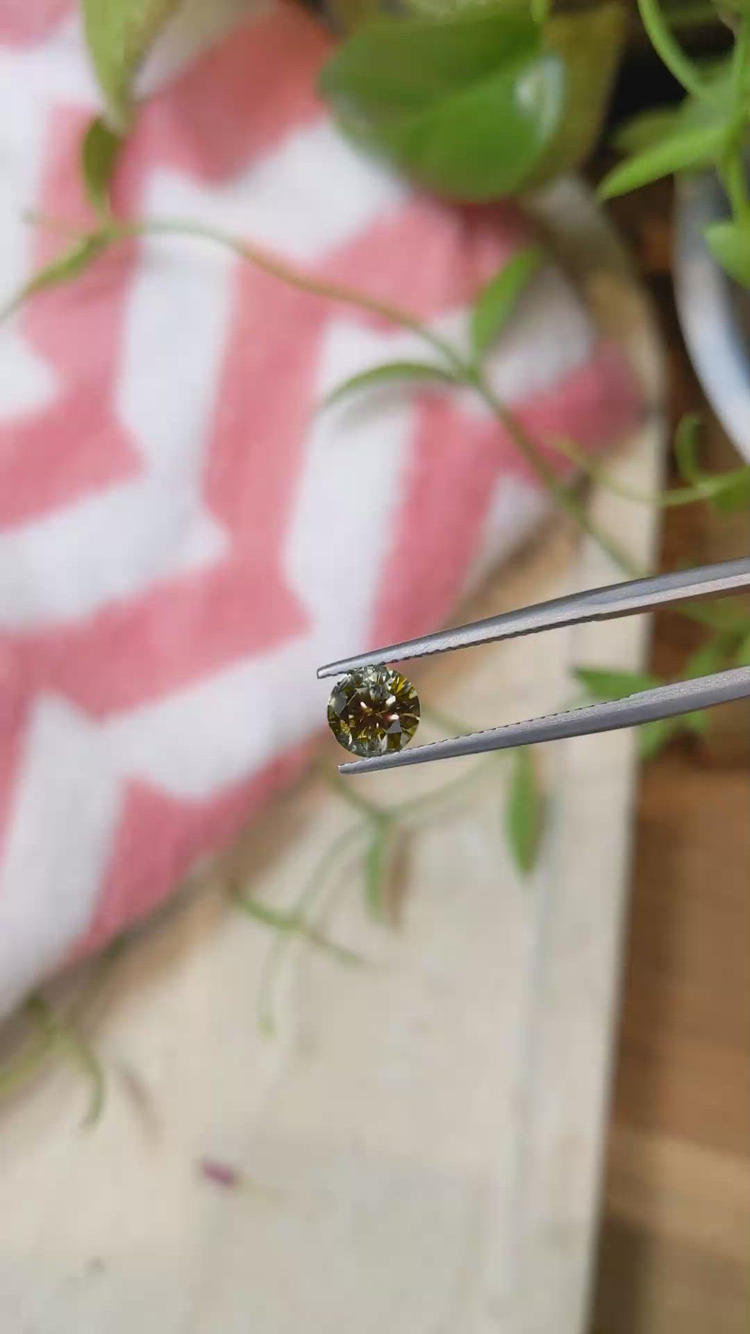 1.34 Ct. Bi Color Sapphire from Montana Size Video