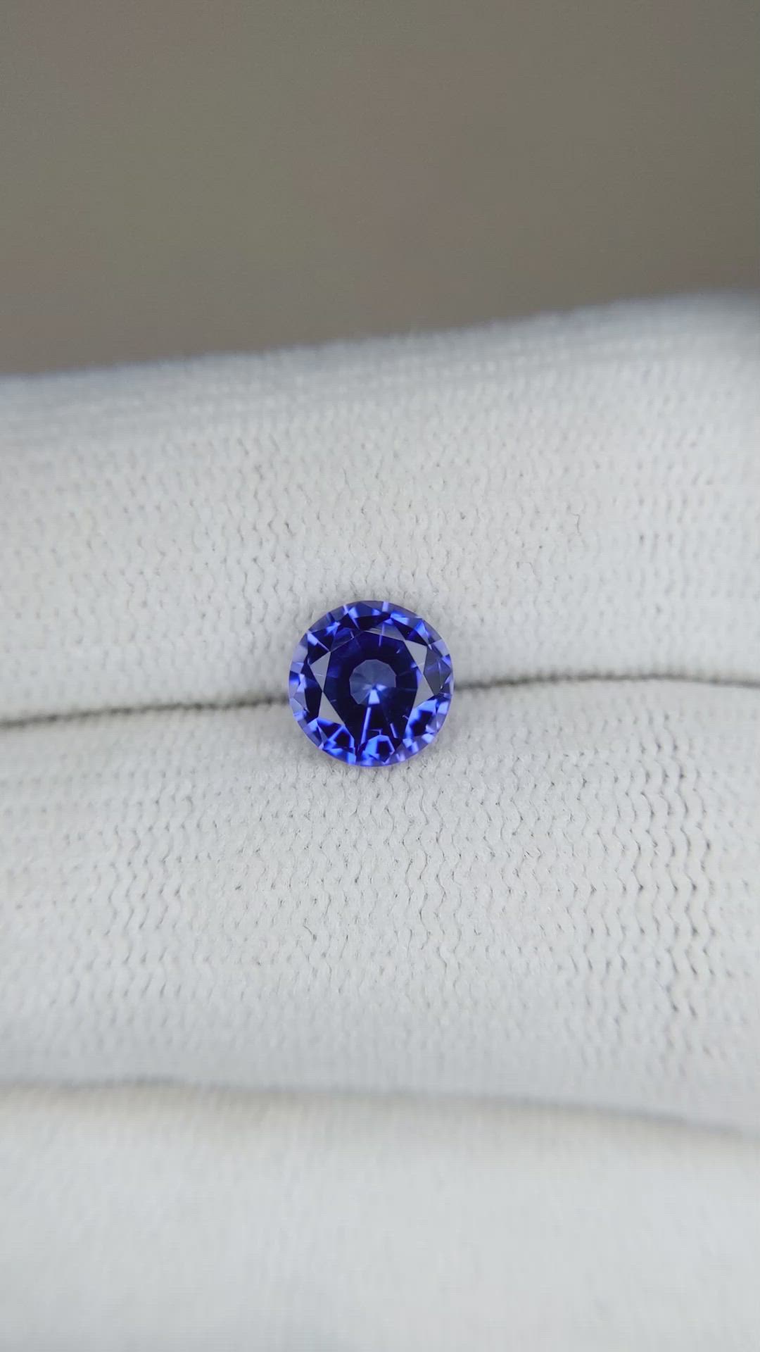 1.29 Ct. Blue Sapphire from Ceylon (Sri Lanka) Size Video