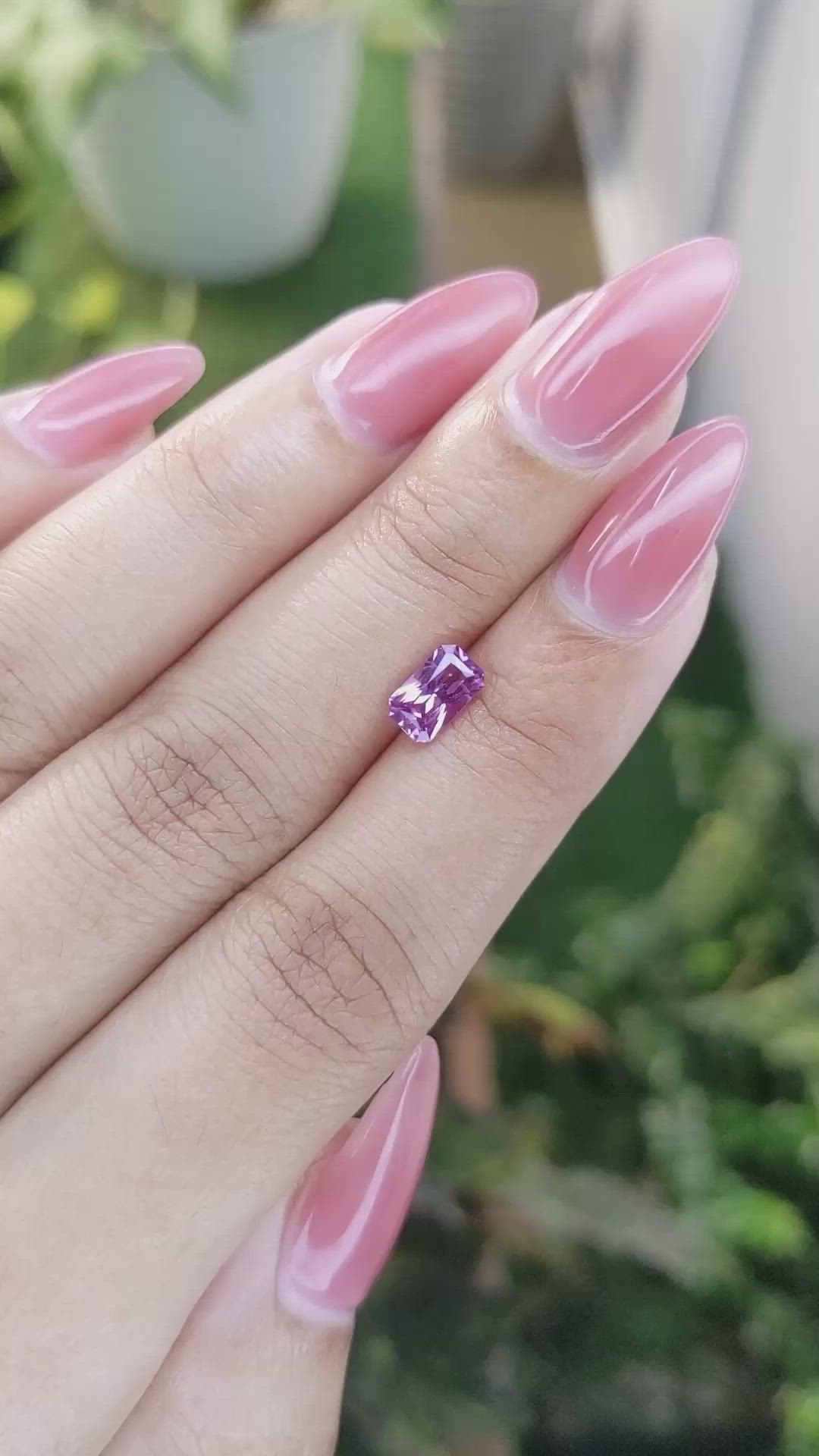 0.98 Ct. Pinkish Purple Sapphire from Ceylon (Sri Lanka) Size Video
