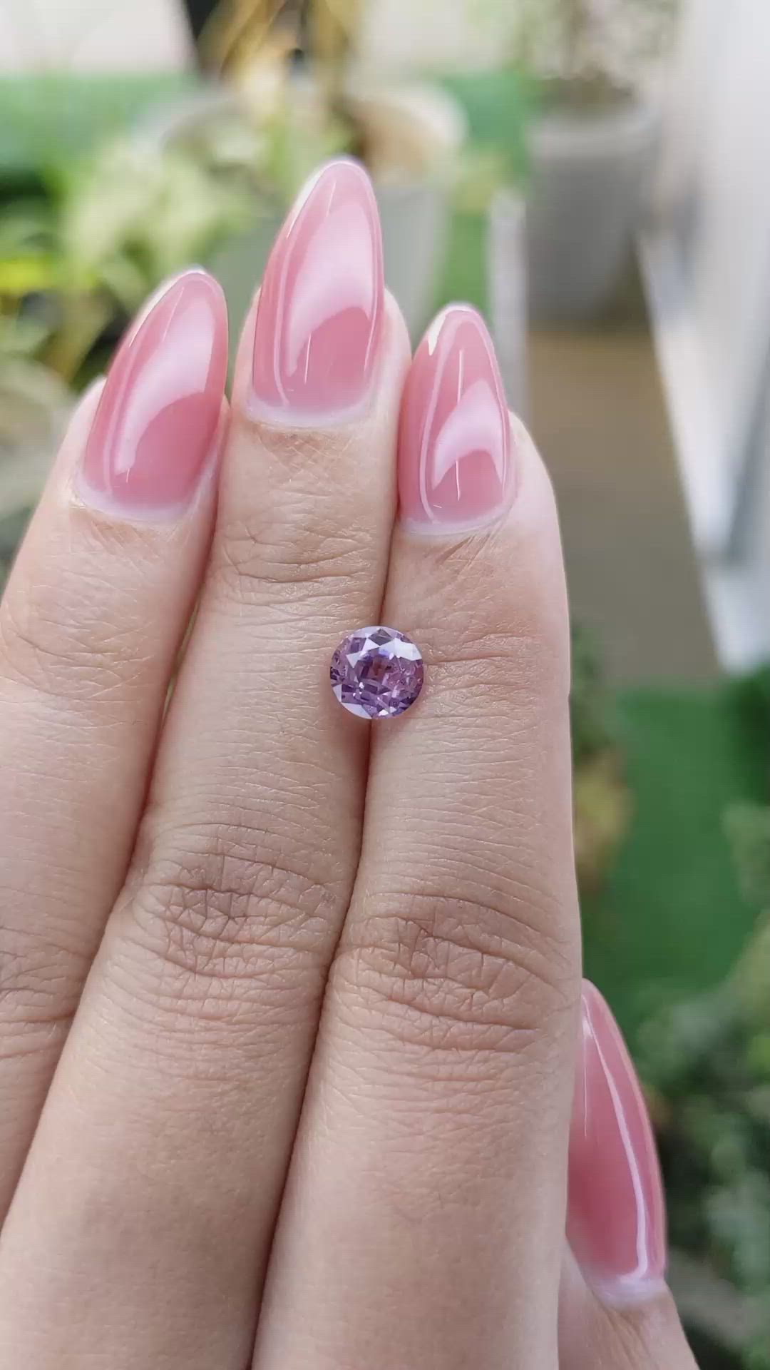 1.73 Ct. Pinkish Purple Sapphire from Ceylon (Sri Lanka) Size Video