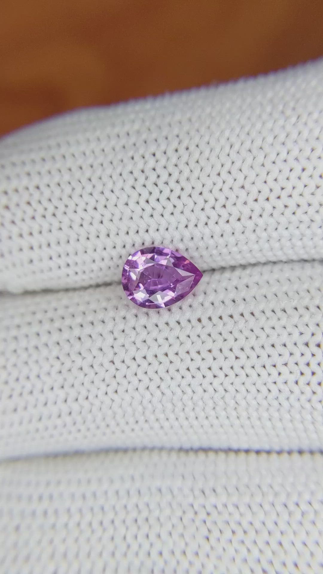 0.98 Ct. Pinkish Purple Sapphire from Ceylon (Sri Lanka) Size Video