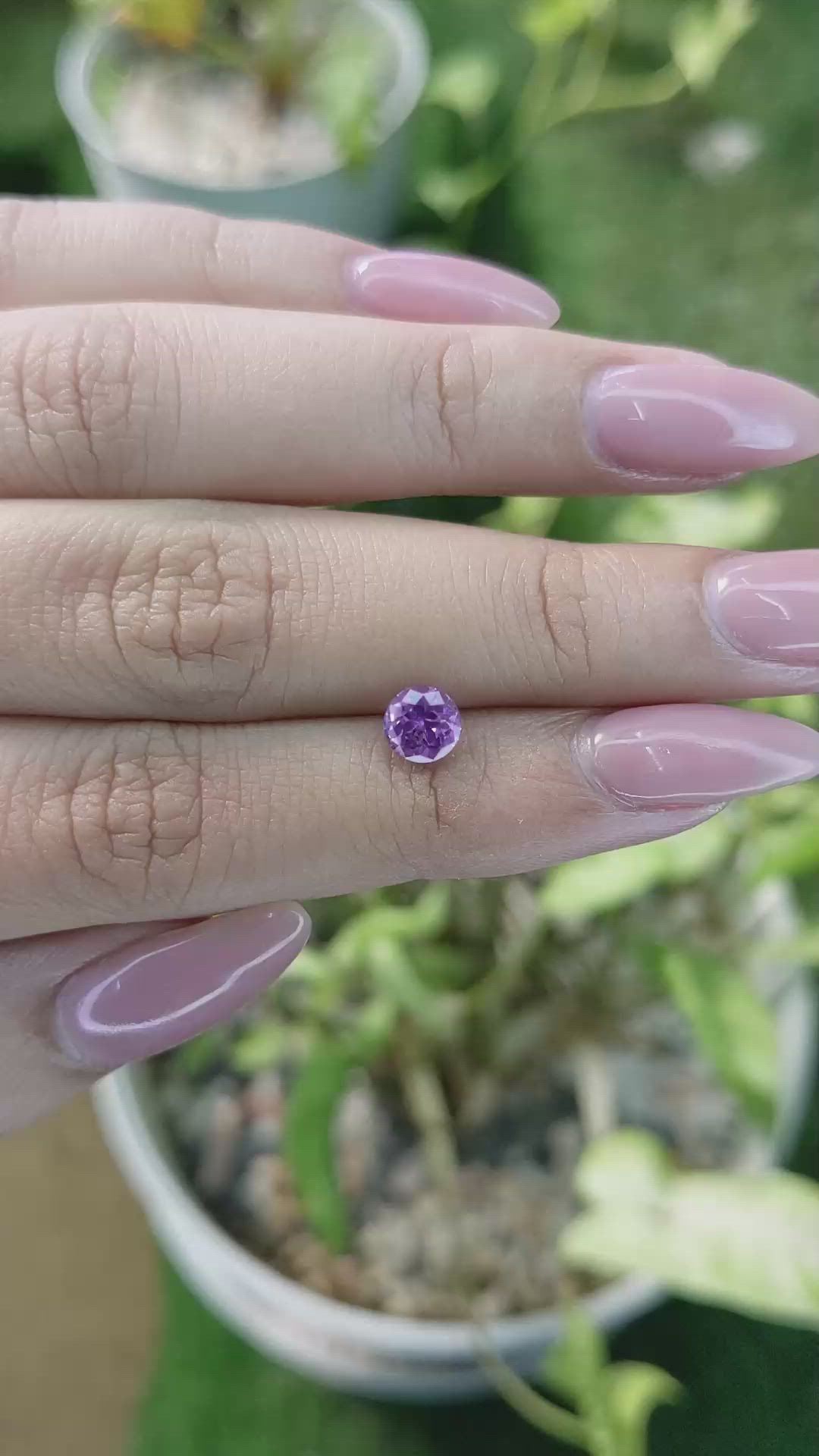 1.11 Ct. Pinkish Purple Sapphire from Ceylon (Sri Lanka) Size Video