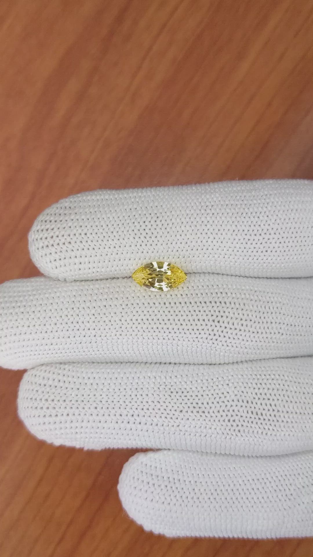 1.82 Ct. Yellow Sapphire from Ceylon (Sri Lanka) Size Video