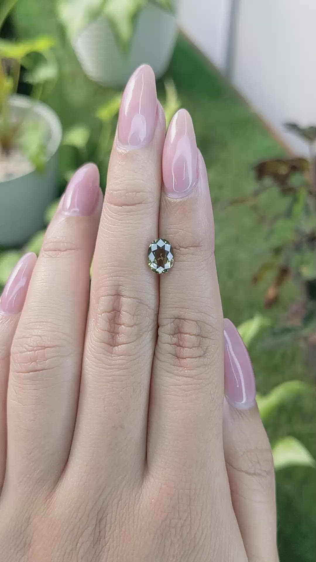 1.56 Ct. Color Change Sapphire from Ceylon (Sri Lanka) Size Video