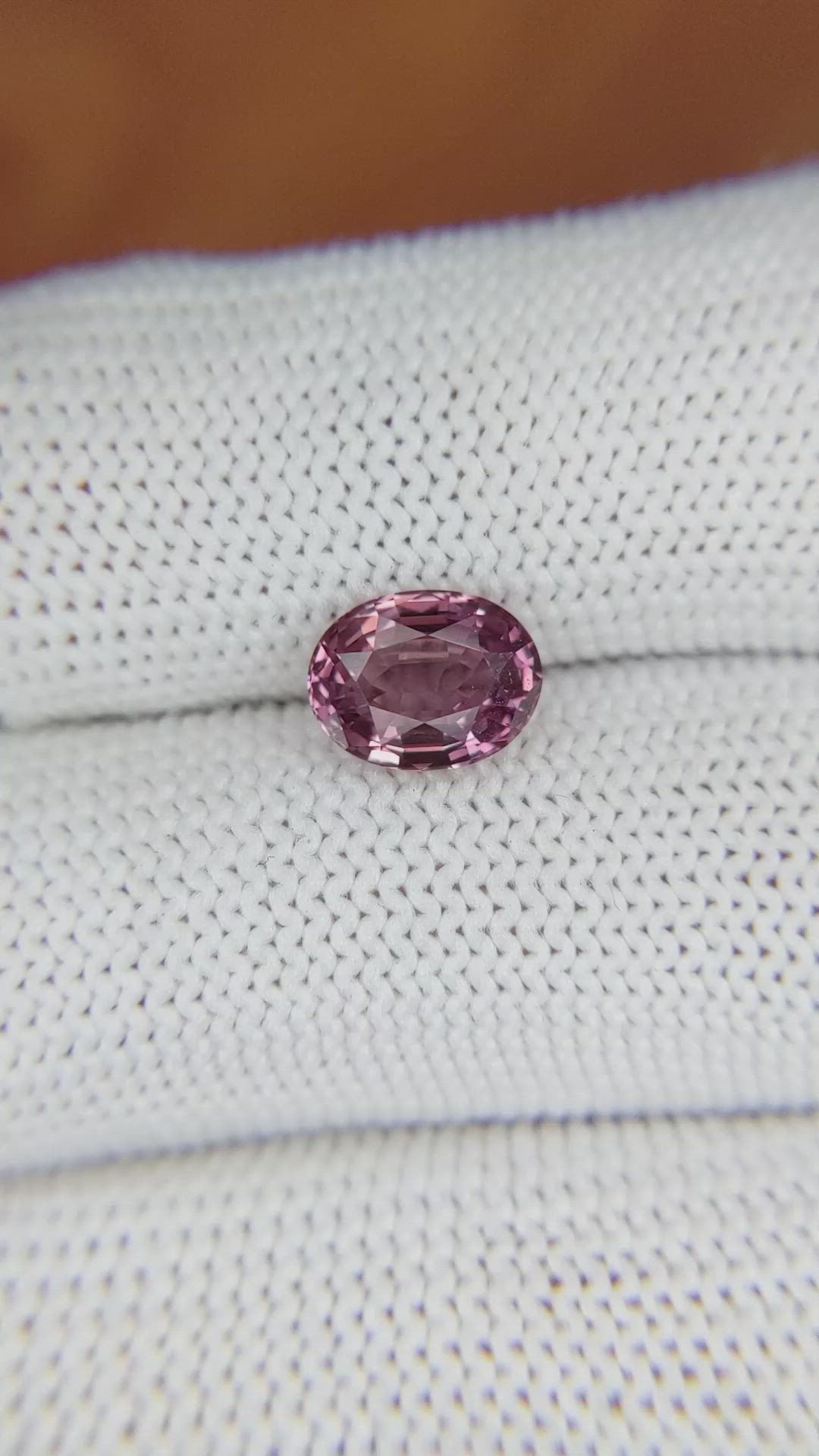 2.07 Ct. Pinkish Brown Sapphire from Ceylon (Sri Lanka) Size Video