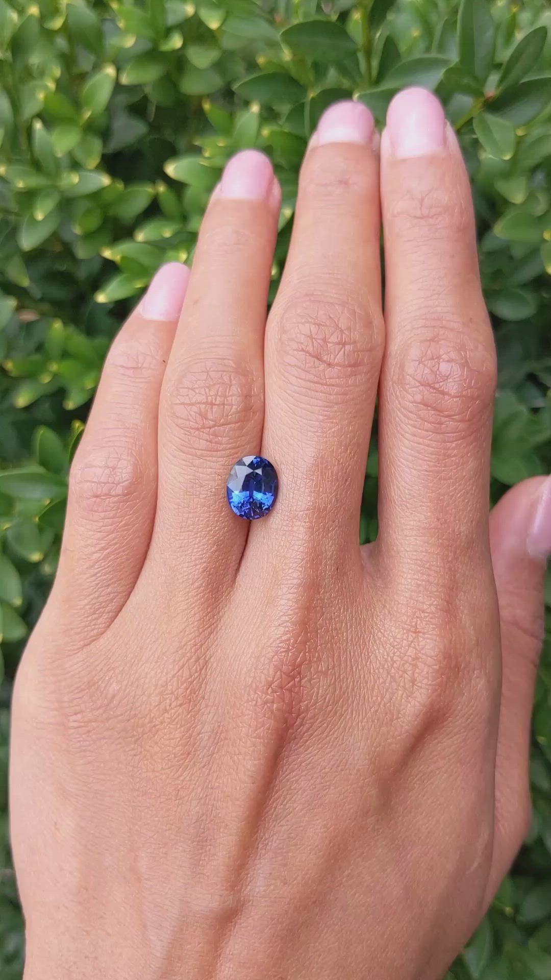 3.33 Ct. Blue Sapphire from Ceylon (Sri Lanka) Size Video
