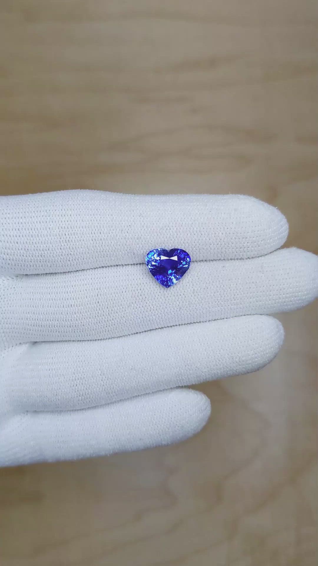 4.02 Ct. Blue Sapphire from Ceylon (Sri Lanka) Size Video