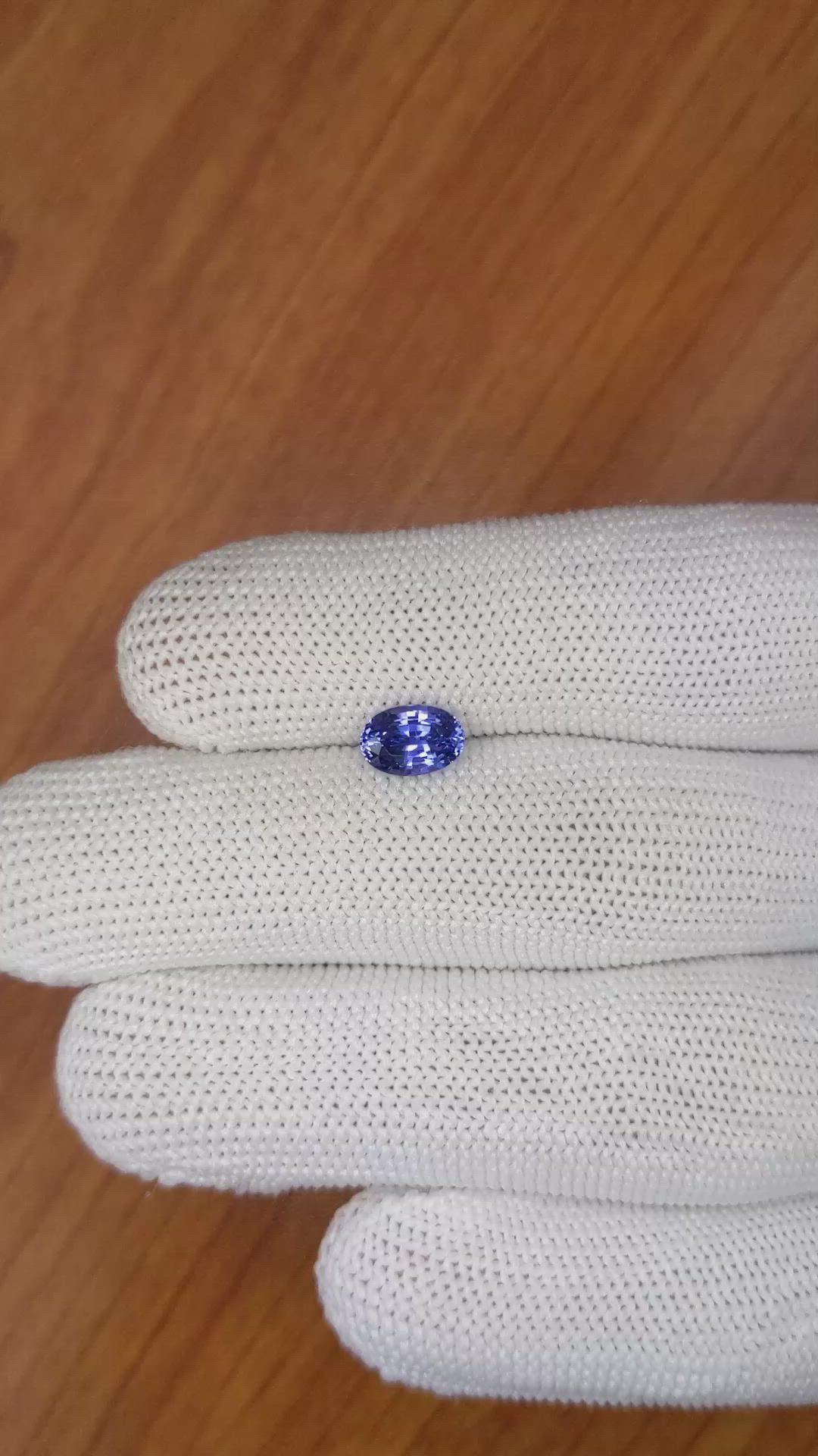 1.34 Ct. Blue Sapphire from Ceylon (Sri Lanka) Size Video