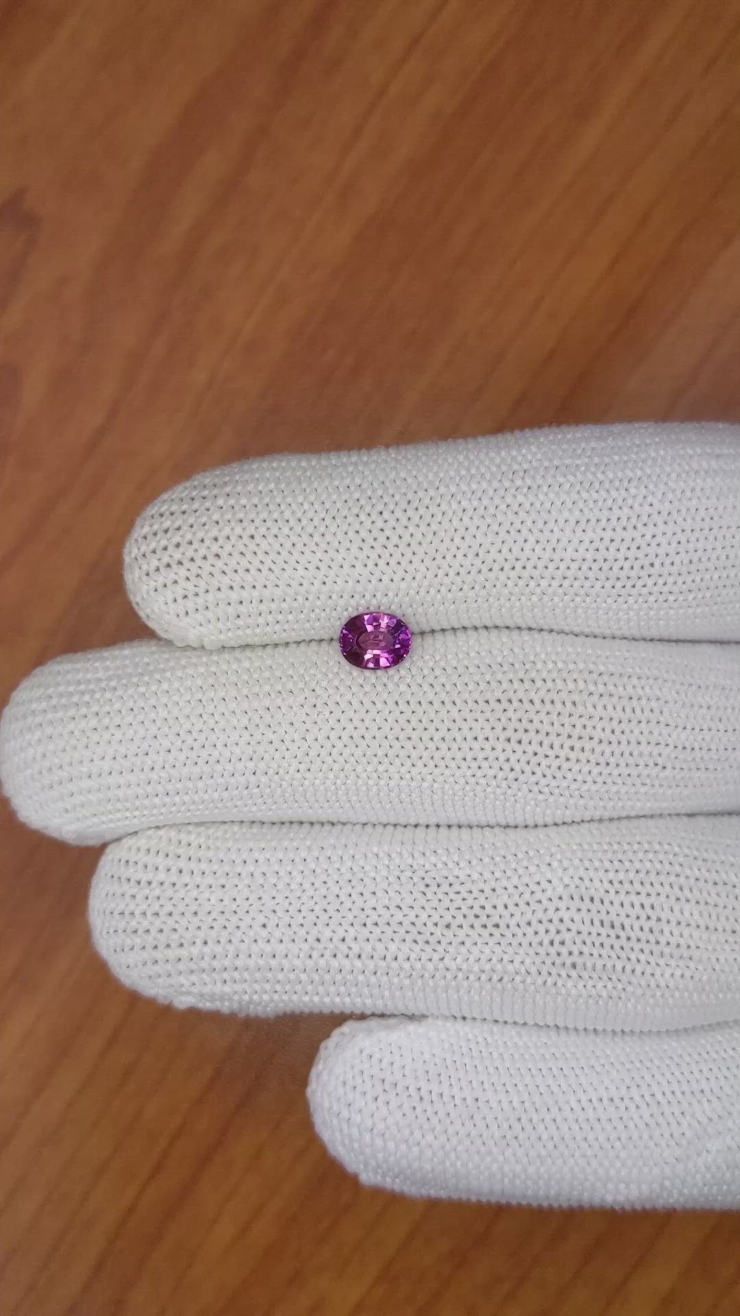 0.77 Ct. Pinkish Purple Sapphire from Ceylon (Sri Lanka) Size Video