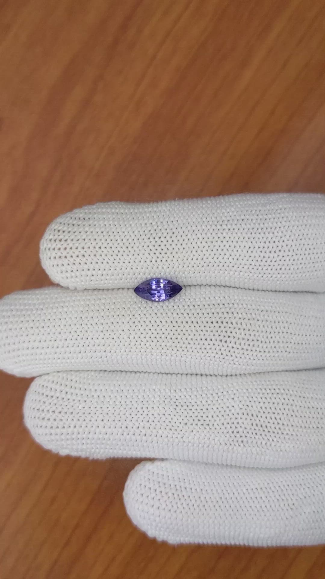 1.04 Ct. Purplish Blue Sapphire from Ceylon (Sri Lanka) Size Video