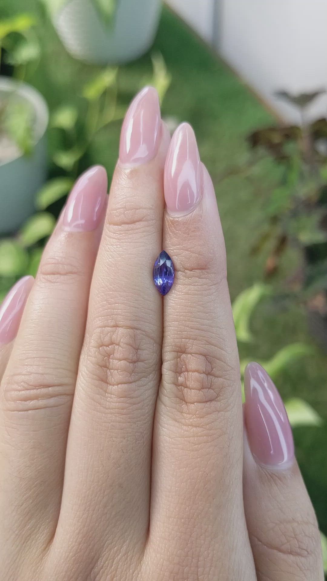 1.04 Ct. Purplish Blue Sapphire from Ceylon (Sri Lanka) Size Video