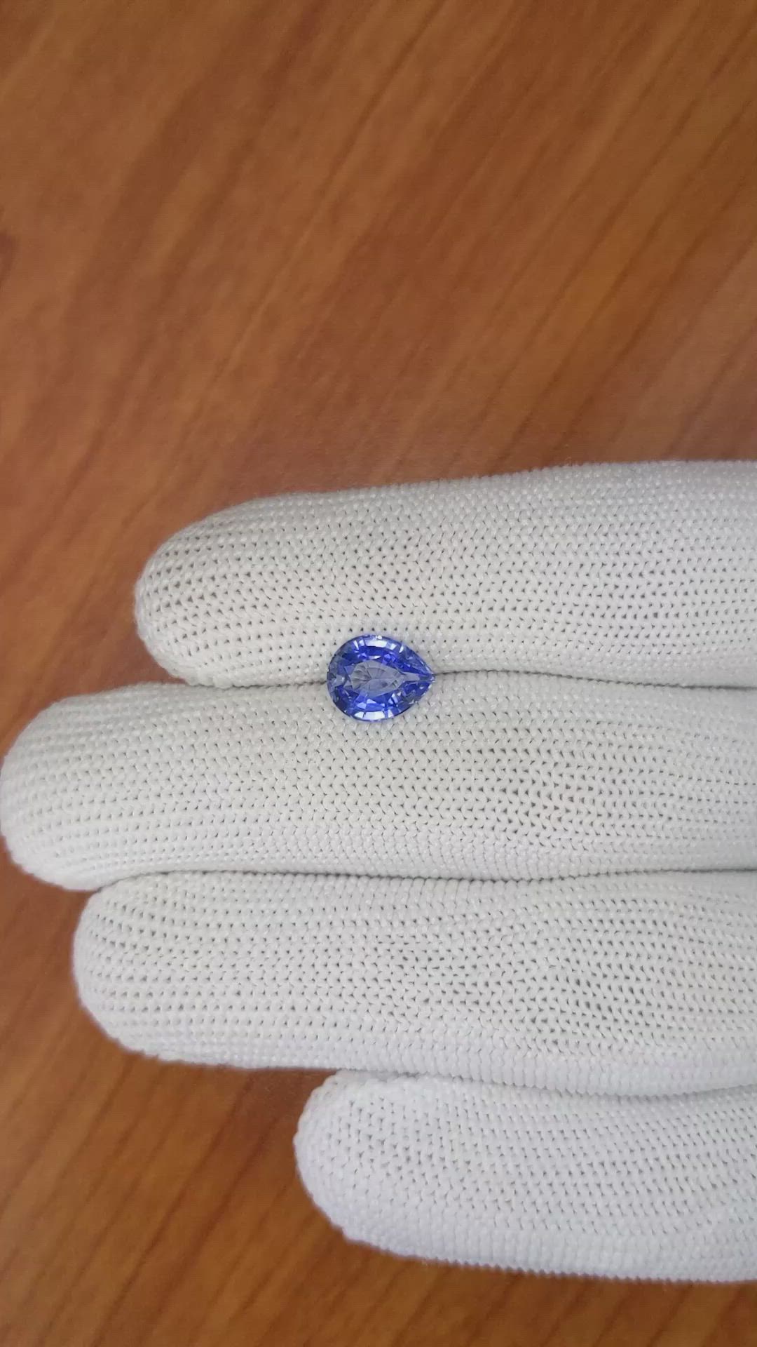 1.93 Ct. Blue Sapphire from Ceylon (Sri Lanka) Size Video